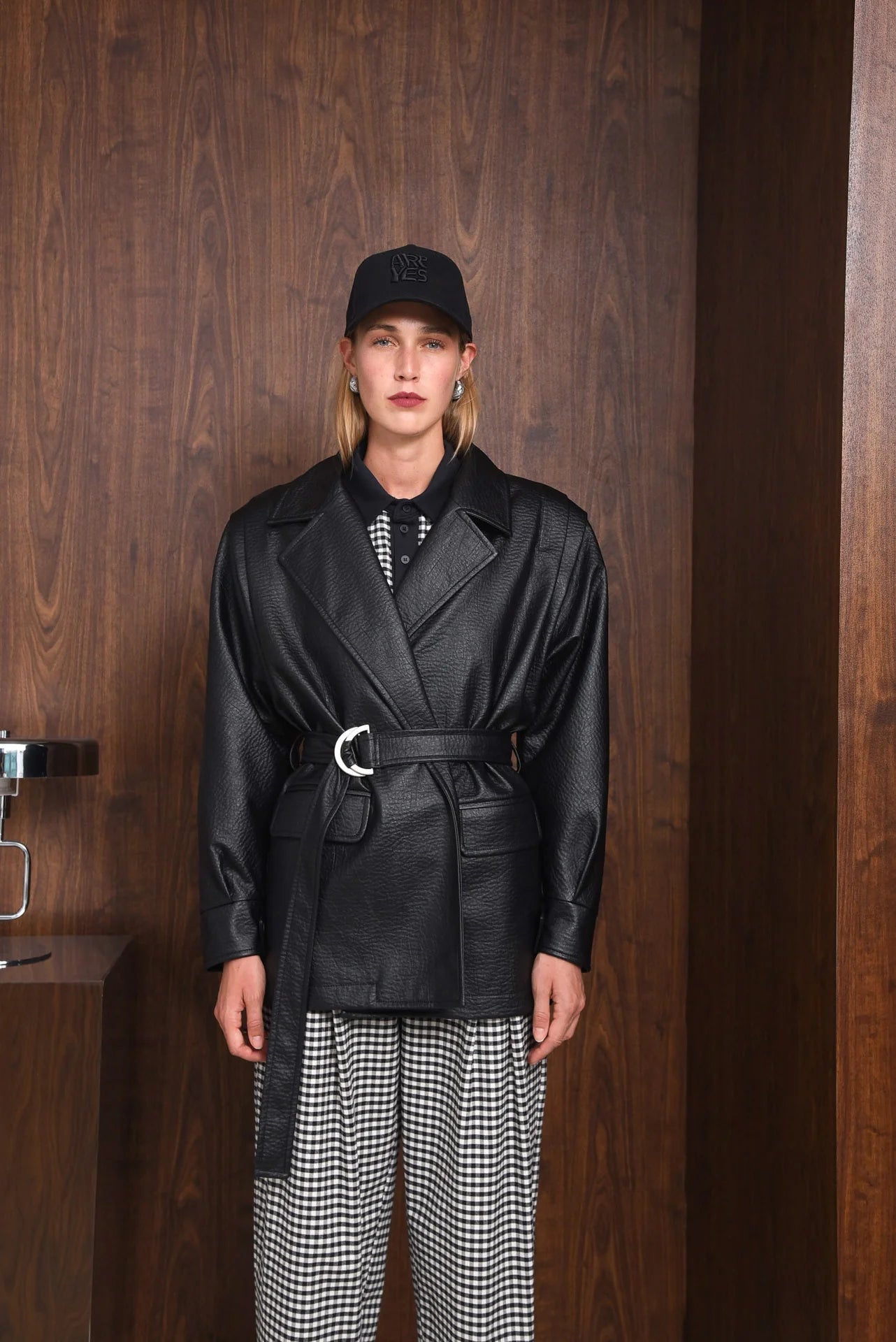 IMPROVE JACKET BLACK