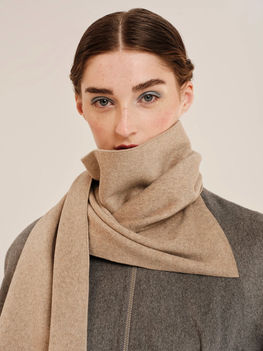 Long Coat with Attached Scarf – Sculptures W25363