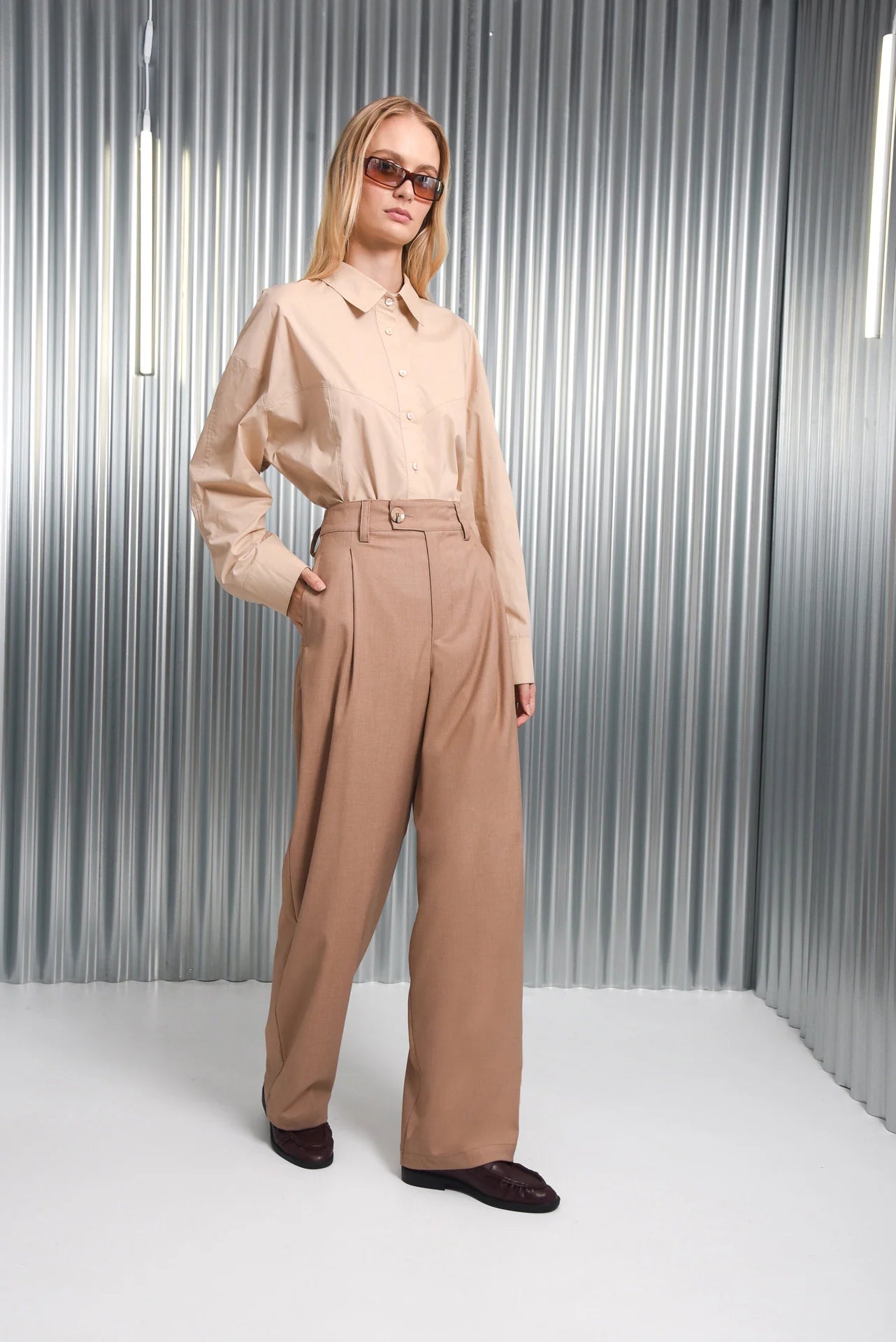BAT’S BONE SHIRT BEIGE