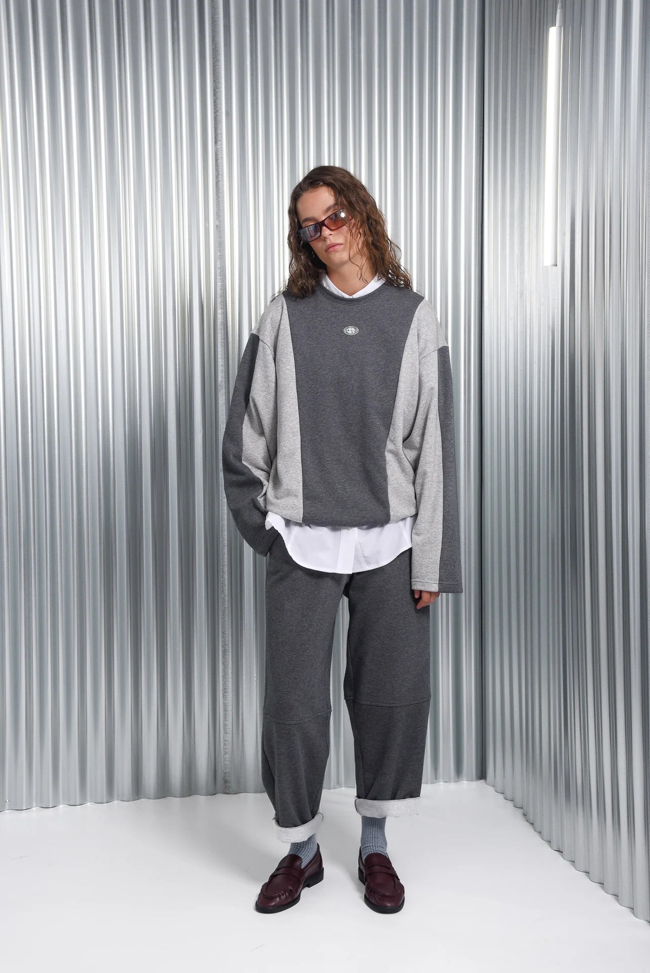 SYMBOL SWEATSHIRT DARK GREY