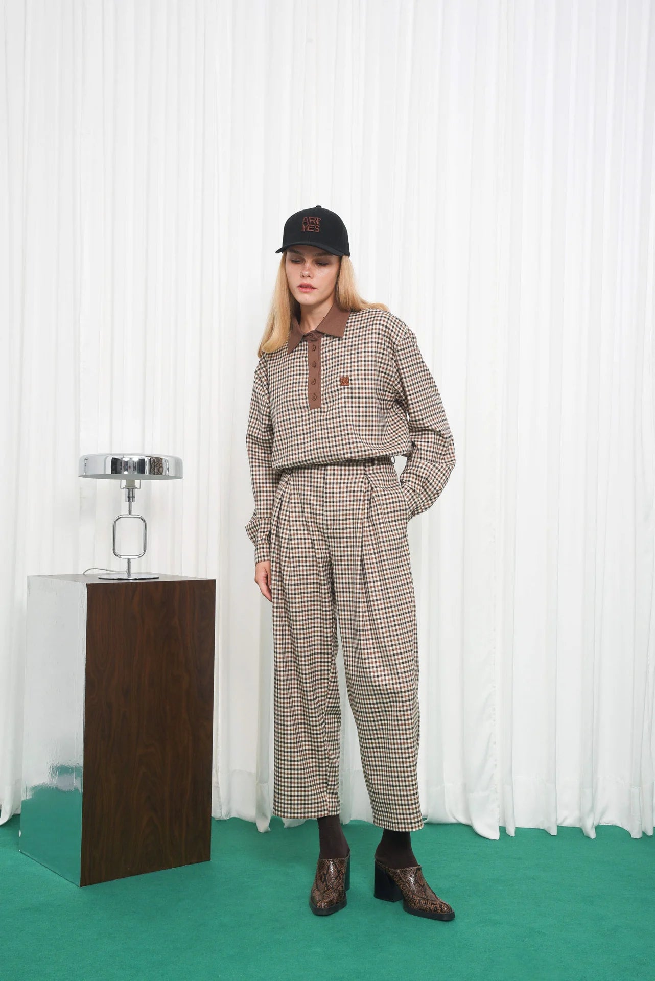 OBSERVER POLO BLOUSE BROWN