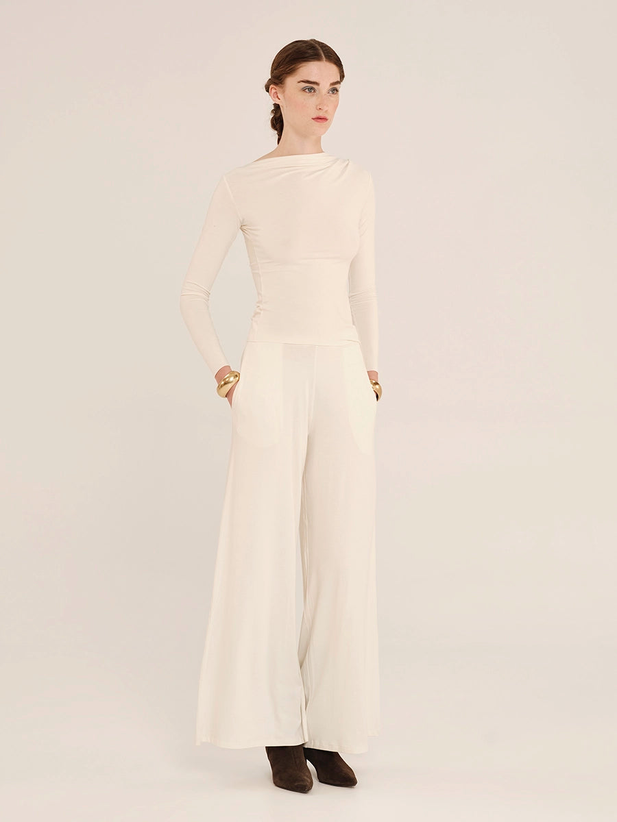 Longsleeved Top with Draped Shoulder – Inner Material W25205