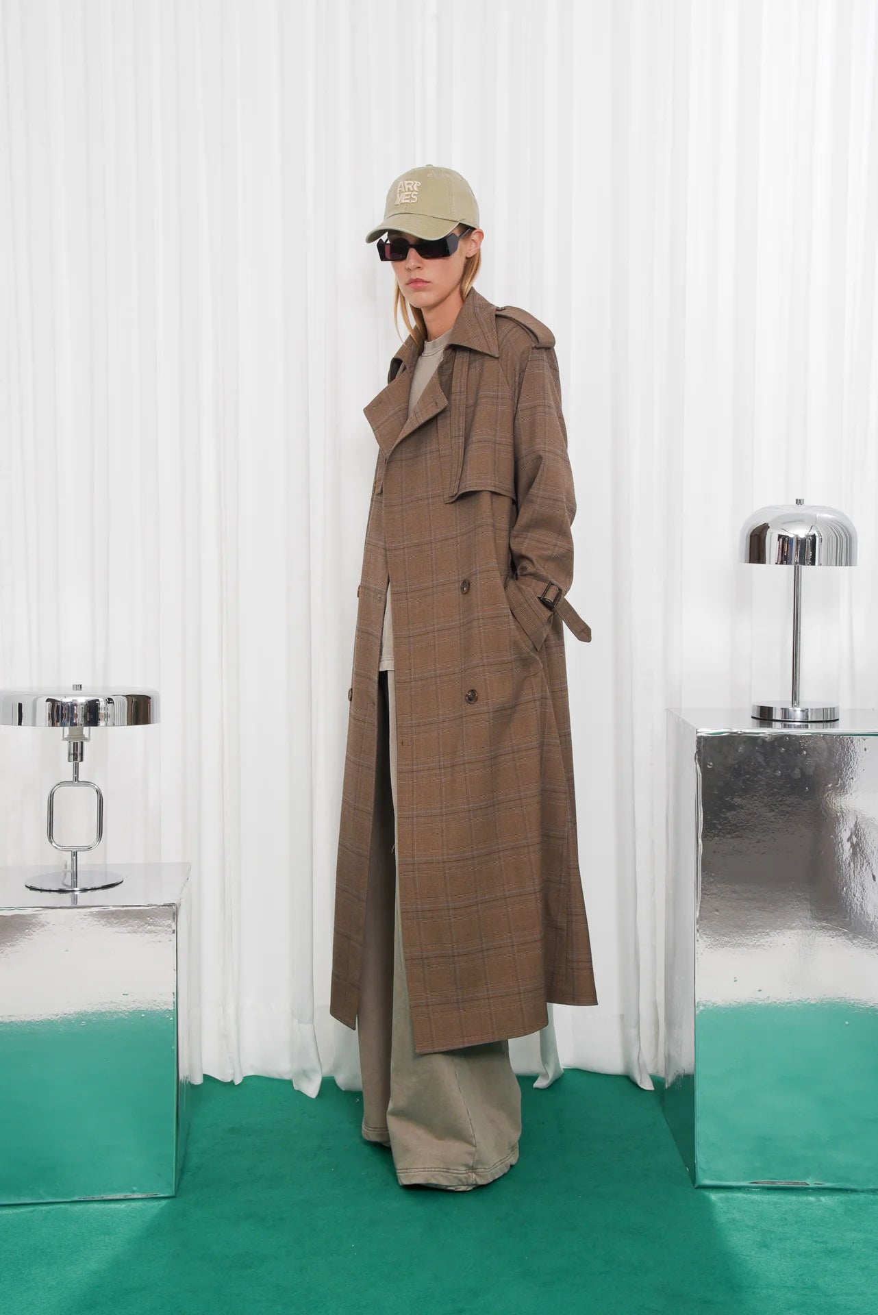 LIBERATION TRENCH COAT
