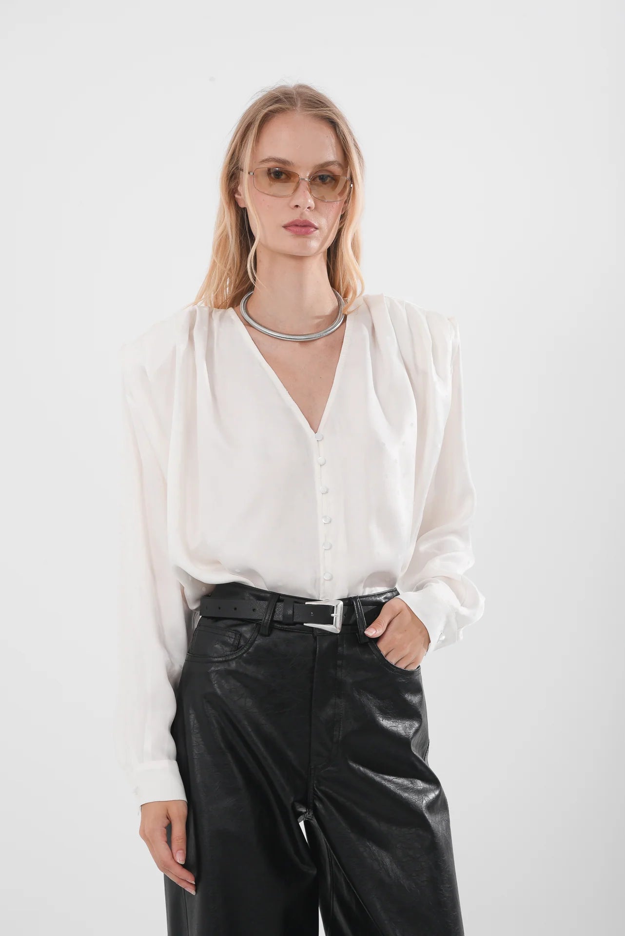 HEBI PANTS BLACK