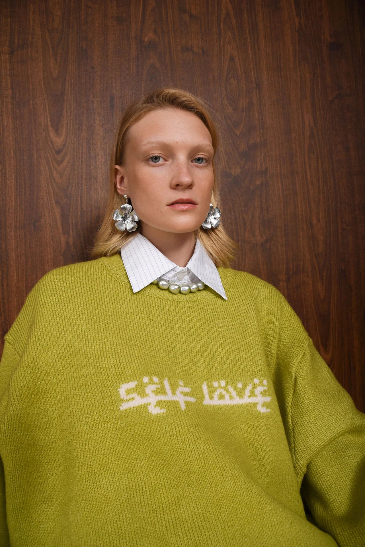 SELF LOVE PULLOVER LIME