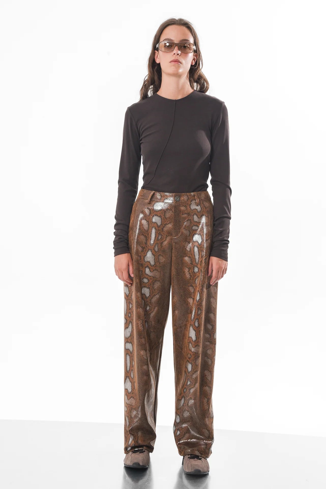 KIRIN TOP BROWN