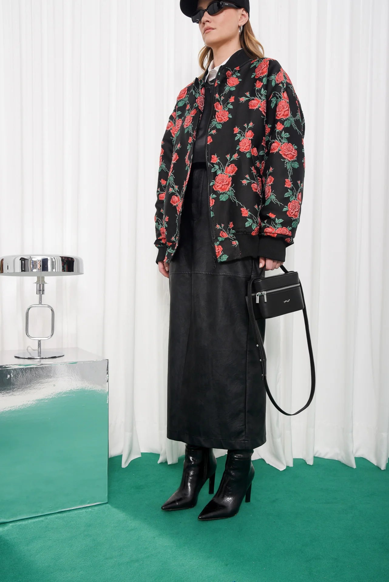 MORE OVERSIZED BOMBER JACKET RED