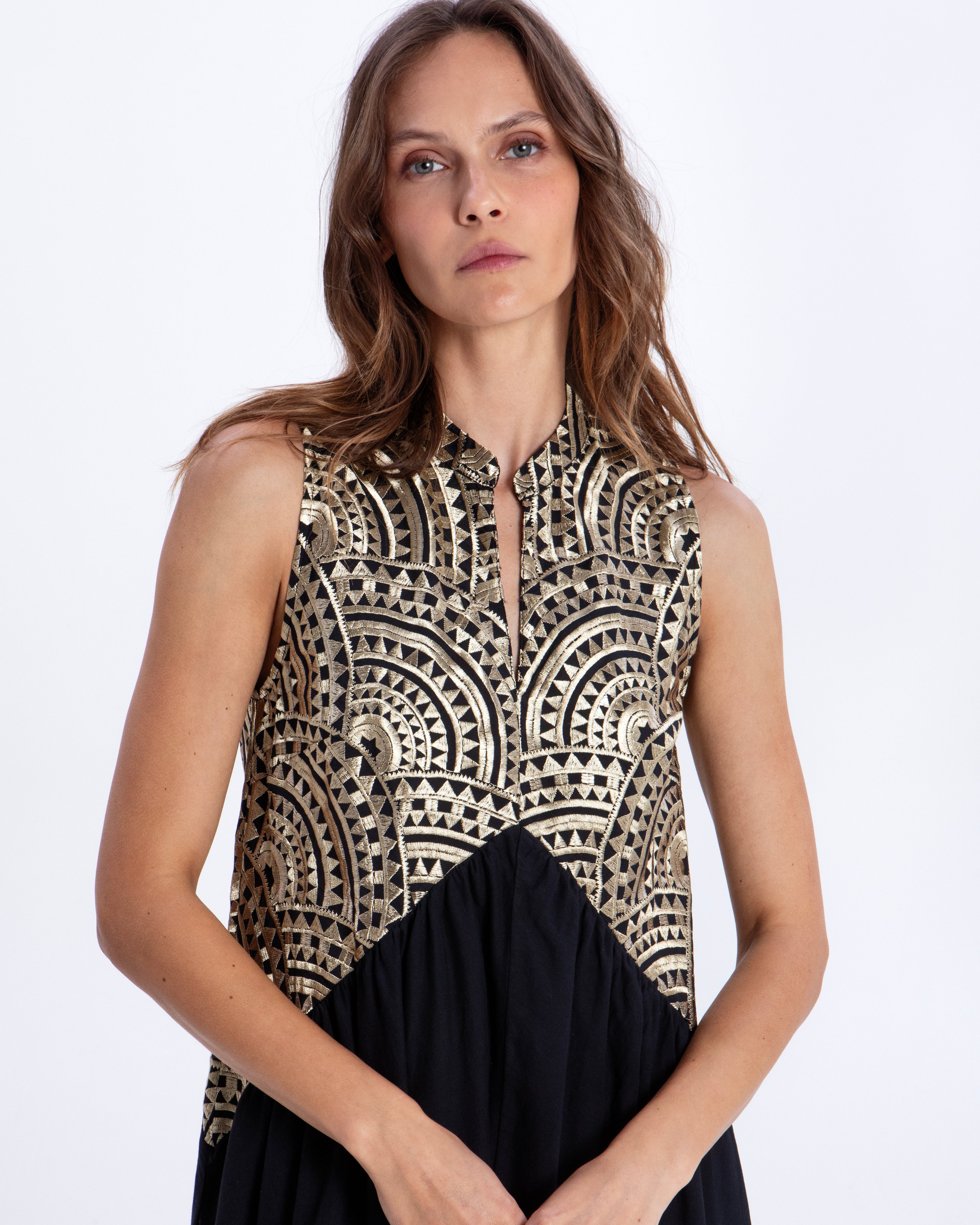 DRESS LONG NEW TRIANGLE SLEEVELESS 3113107