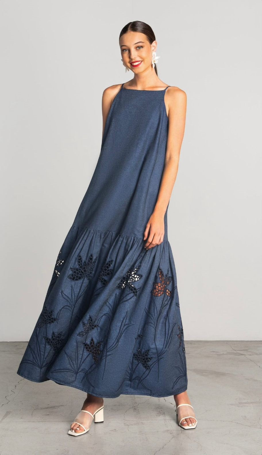 Embroidered denim dress with belt