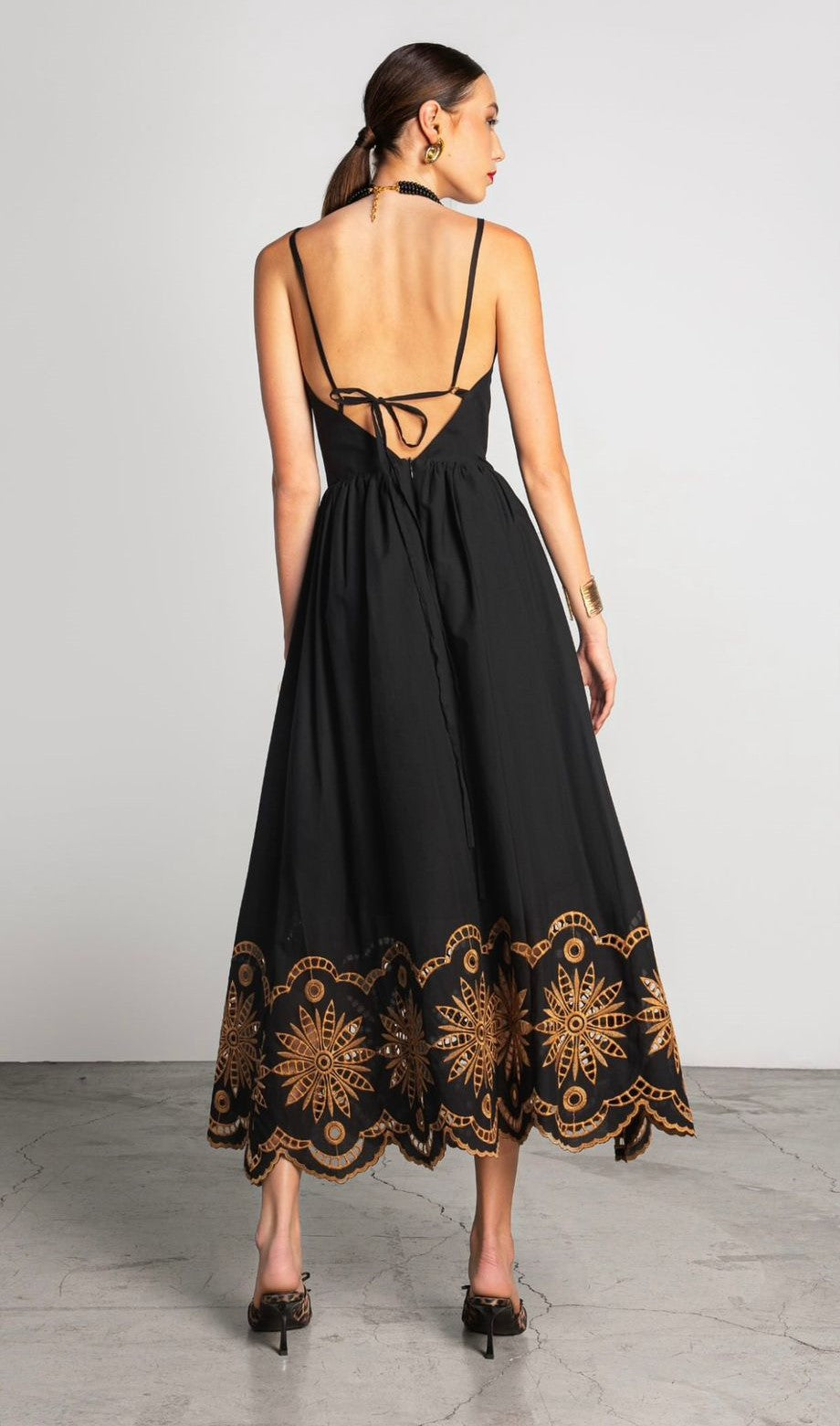 Embroidered dress with adjustable straps