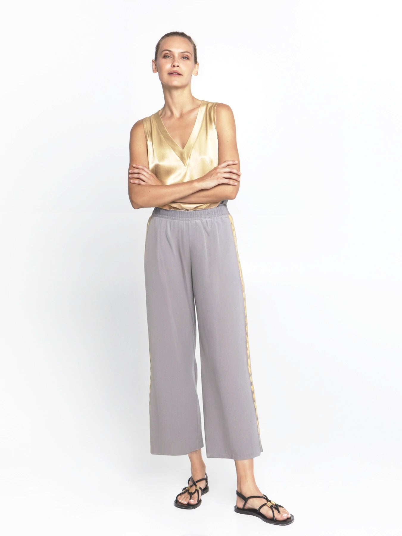 Embroidered Linen Pants Grey / Gold