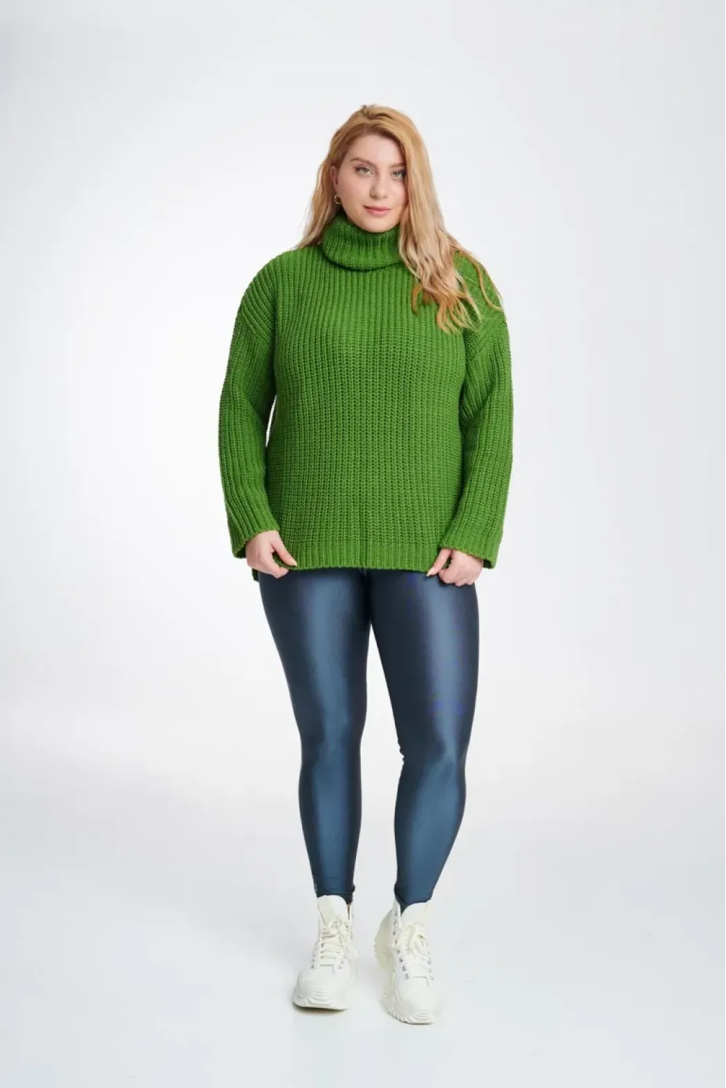 Jacqueline Shiny Curvy Leggings