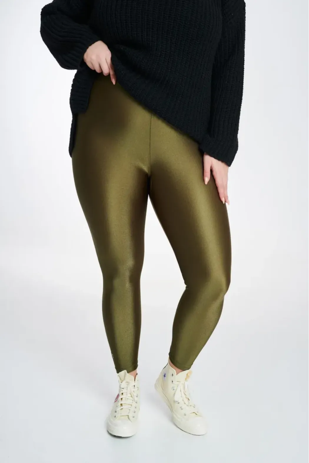 Jacqueline Shiny Curvy Leggings