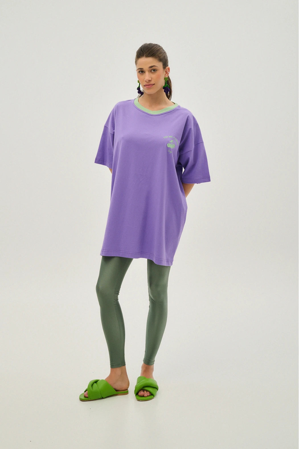 Woman T-shirt with Silk Screen Print - Cherry Lilac