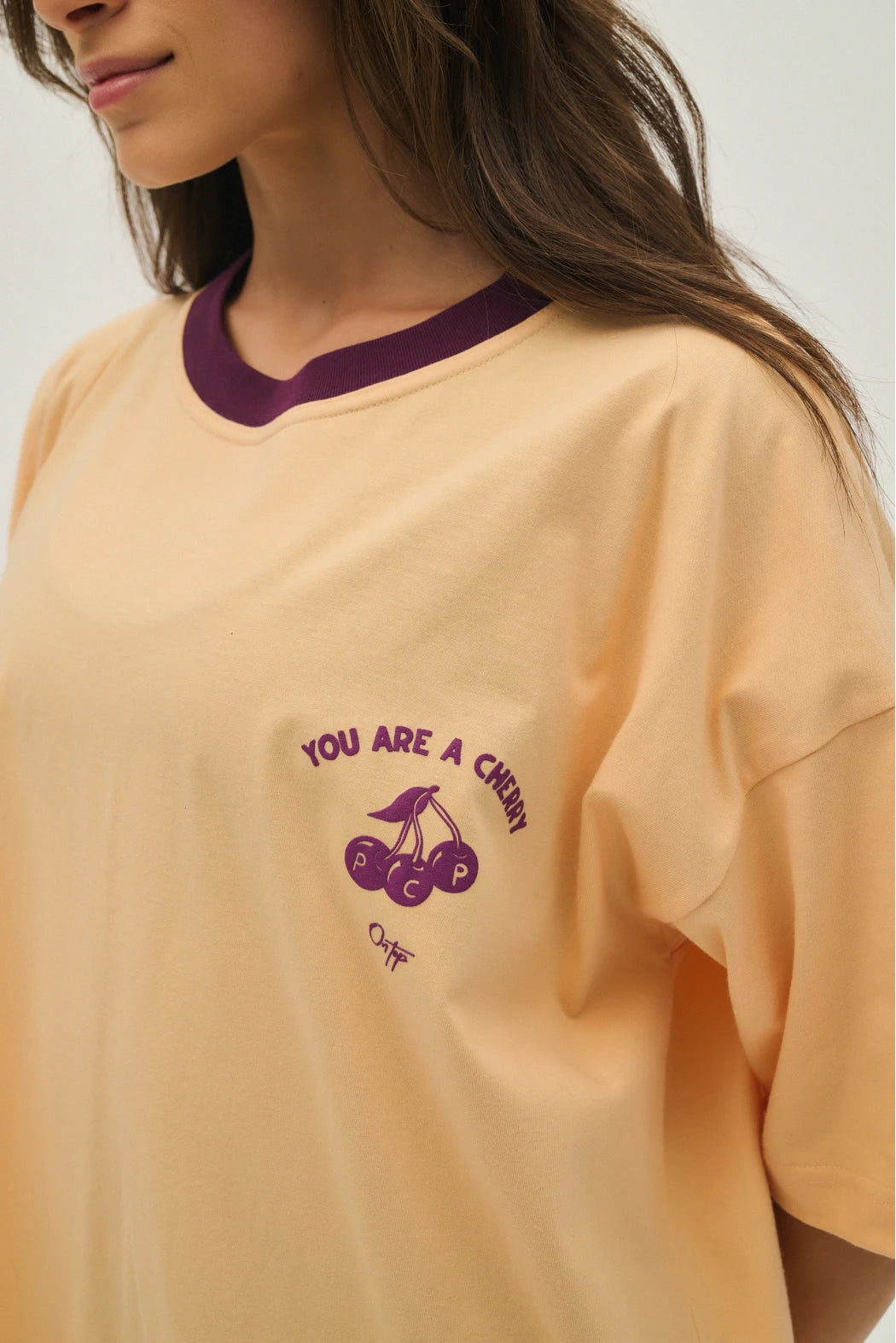 Woman T-shirt with Silk Screen Print - Cherry