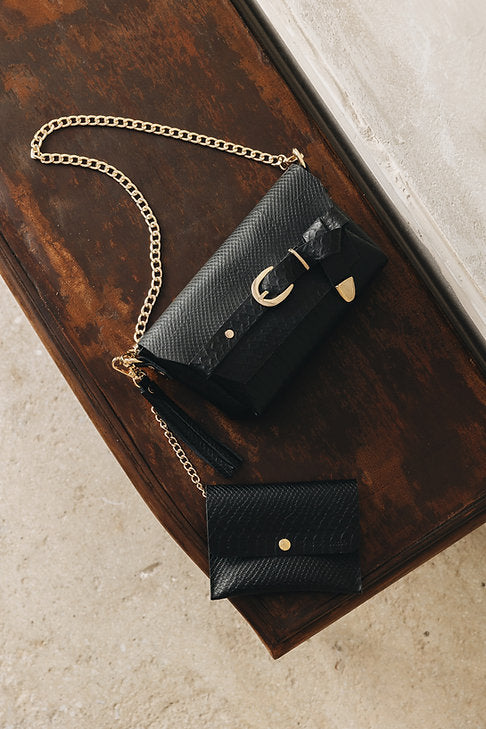 "Regret me" shoulder bag