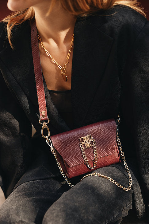 "Don't stop the dance" shoulder bag, cherry