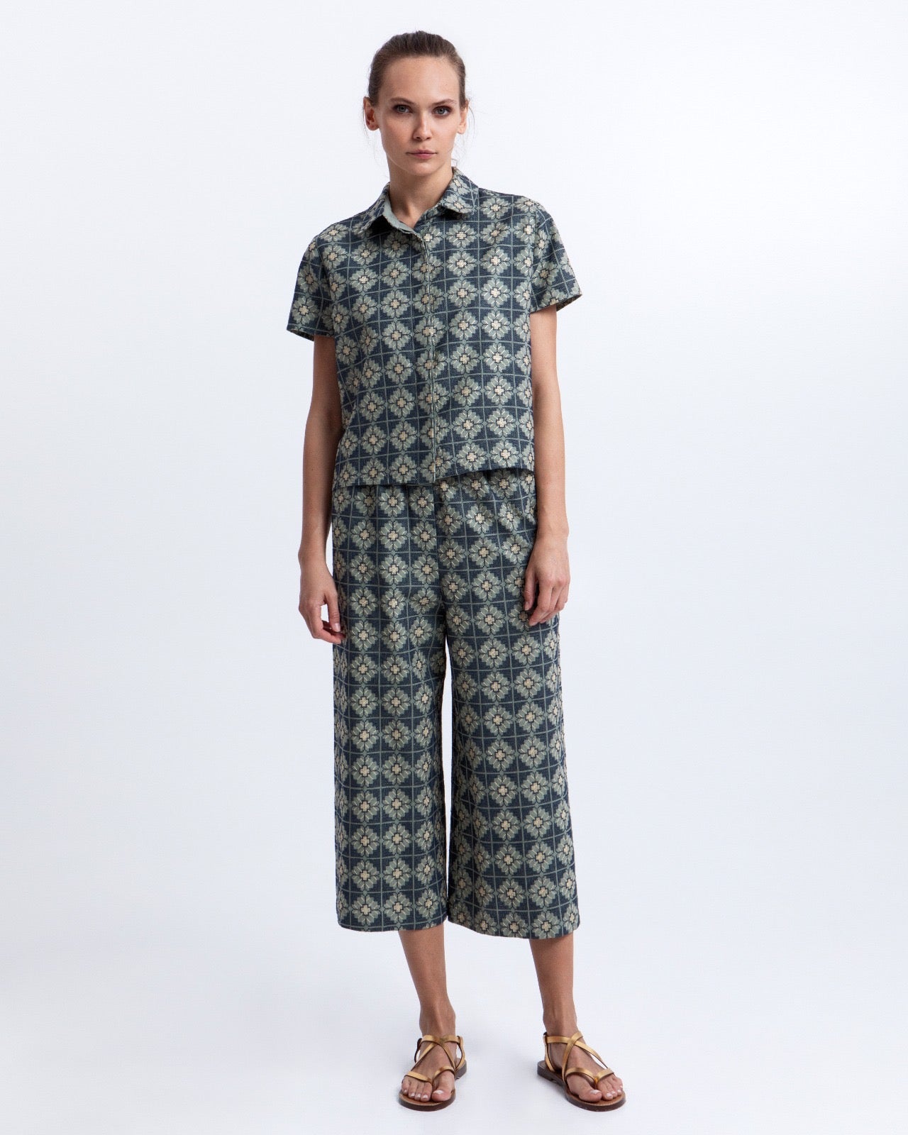 SHIRT DAISY BACK PLEAT 100% LINEN 2015056