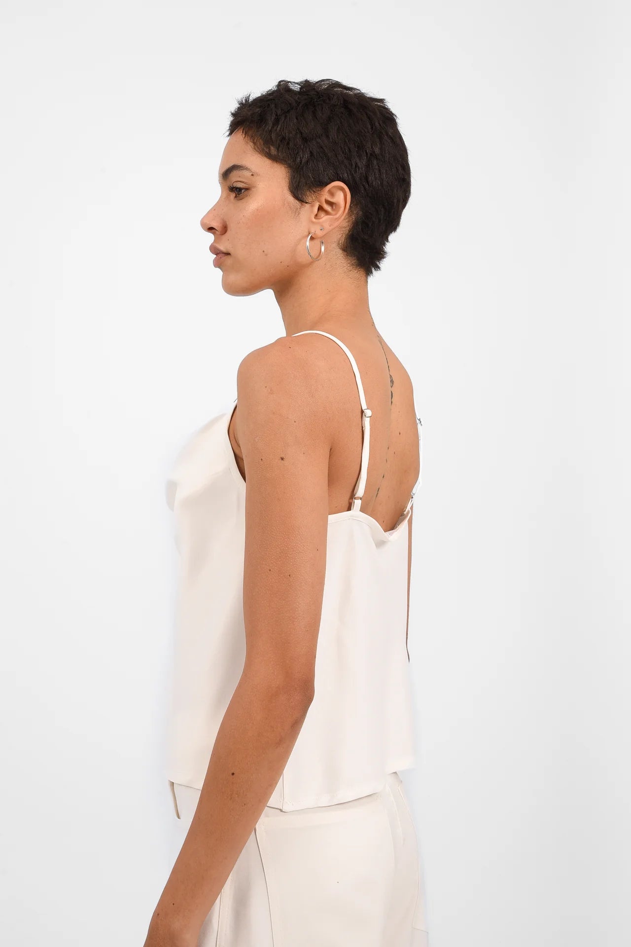 MELLOW TOP WHITE