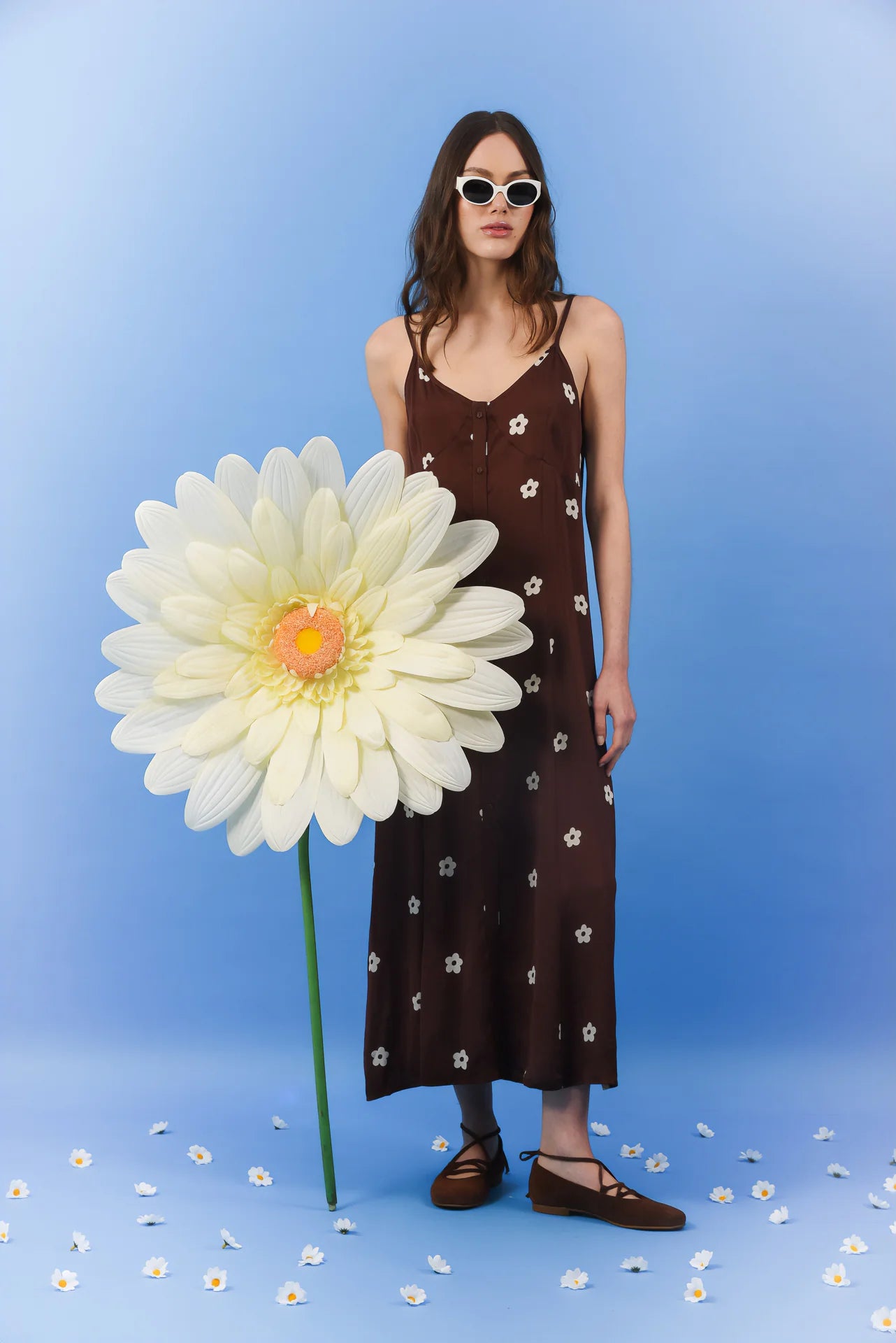 DAISY DRESS BROWN – Boutique Storm