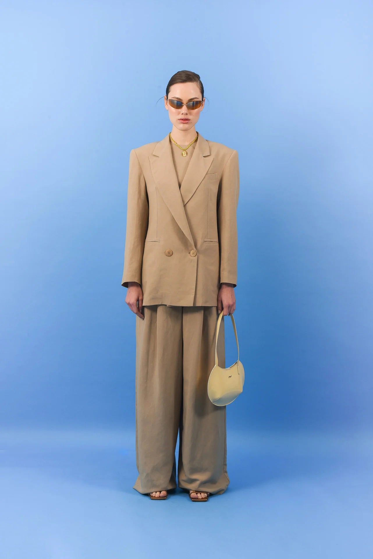 JUNE BLAZER