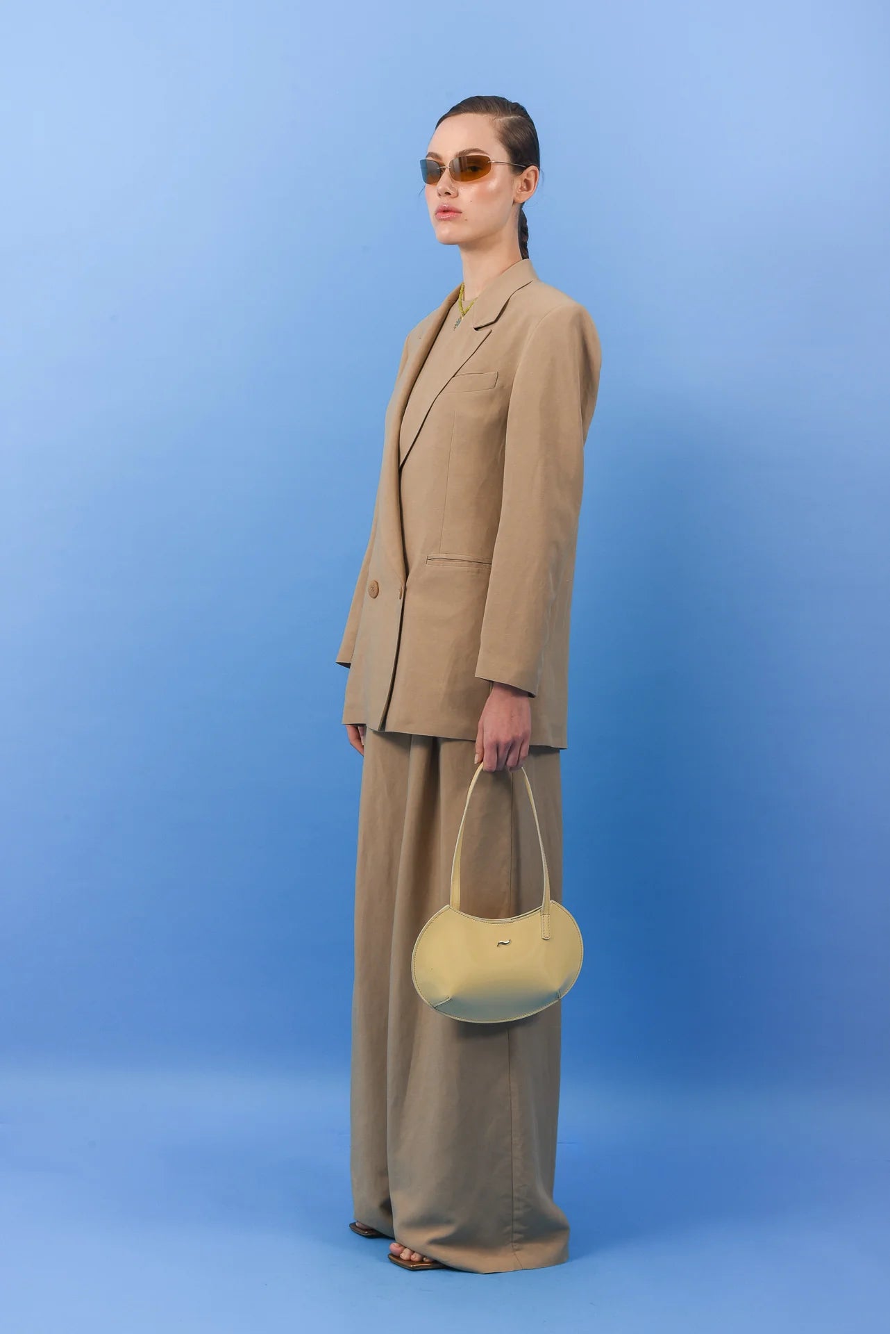 JUNE BLAZER