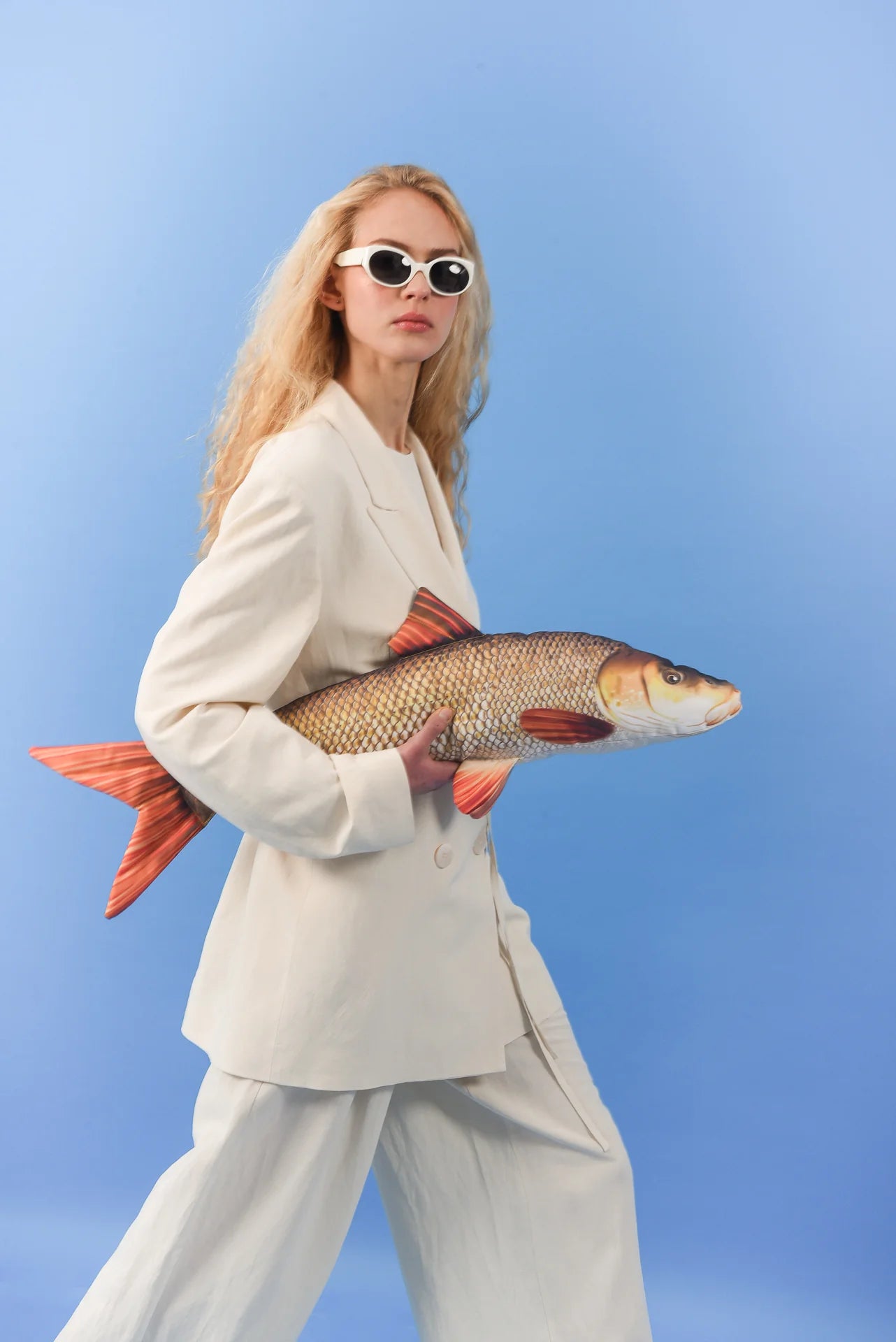 JUNE BLAZER