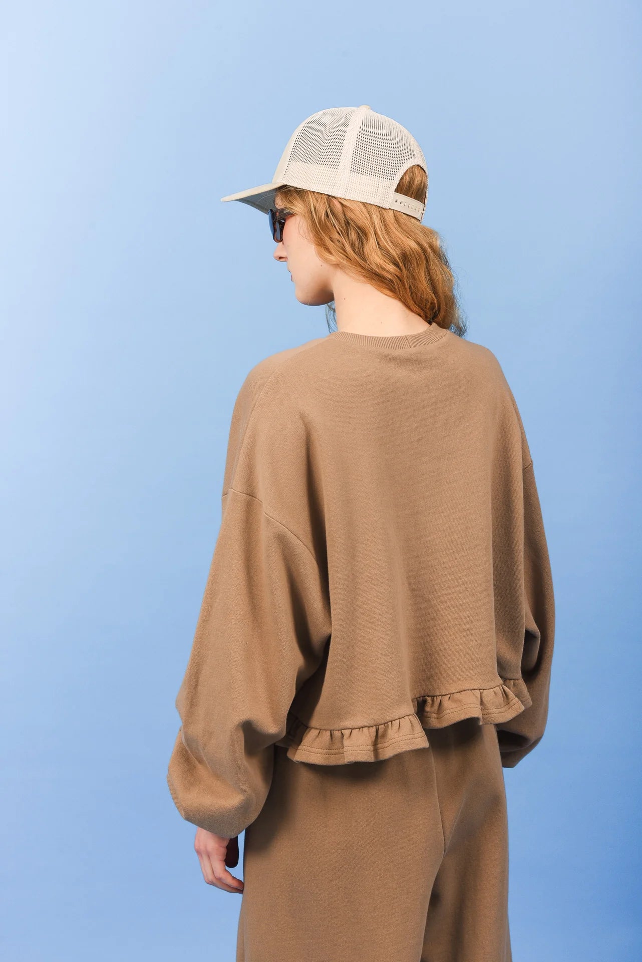 EASY LIVING SWEATER CAMEL