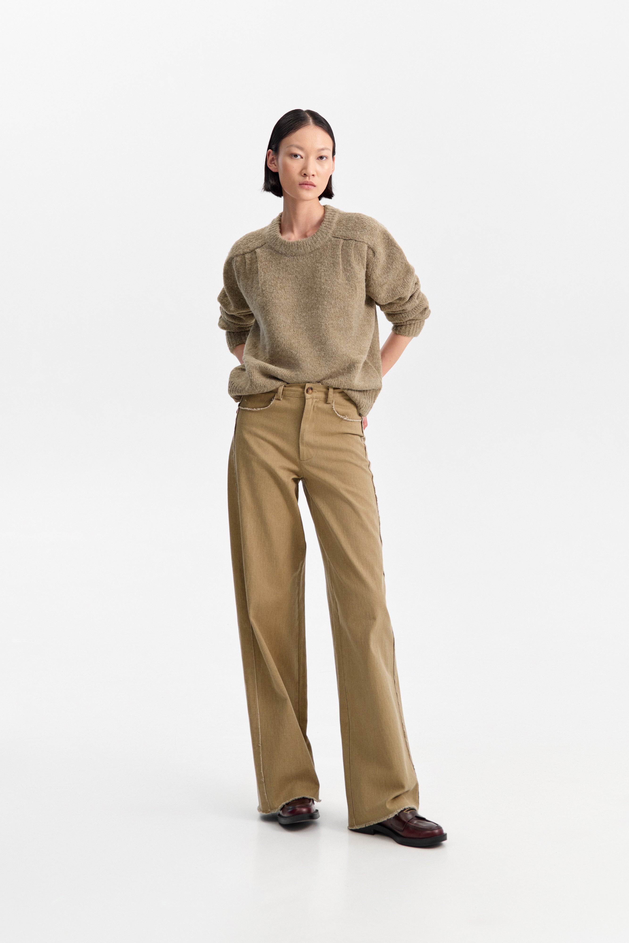 PANTALONI ART. EFW250052