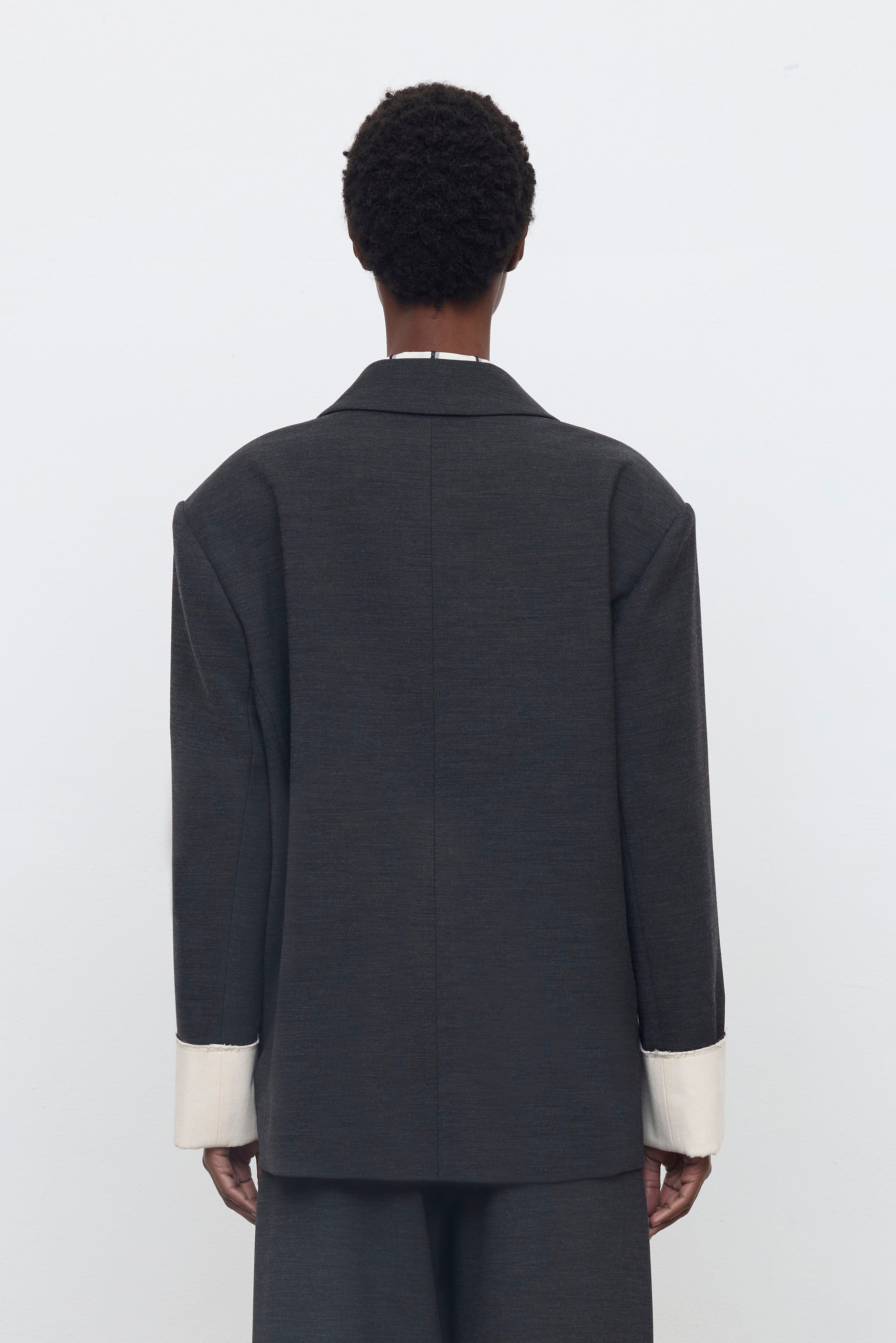 EFW260057 BLAZER