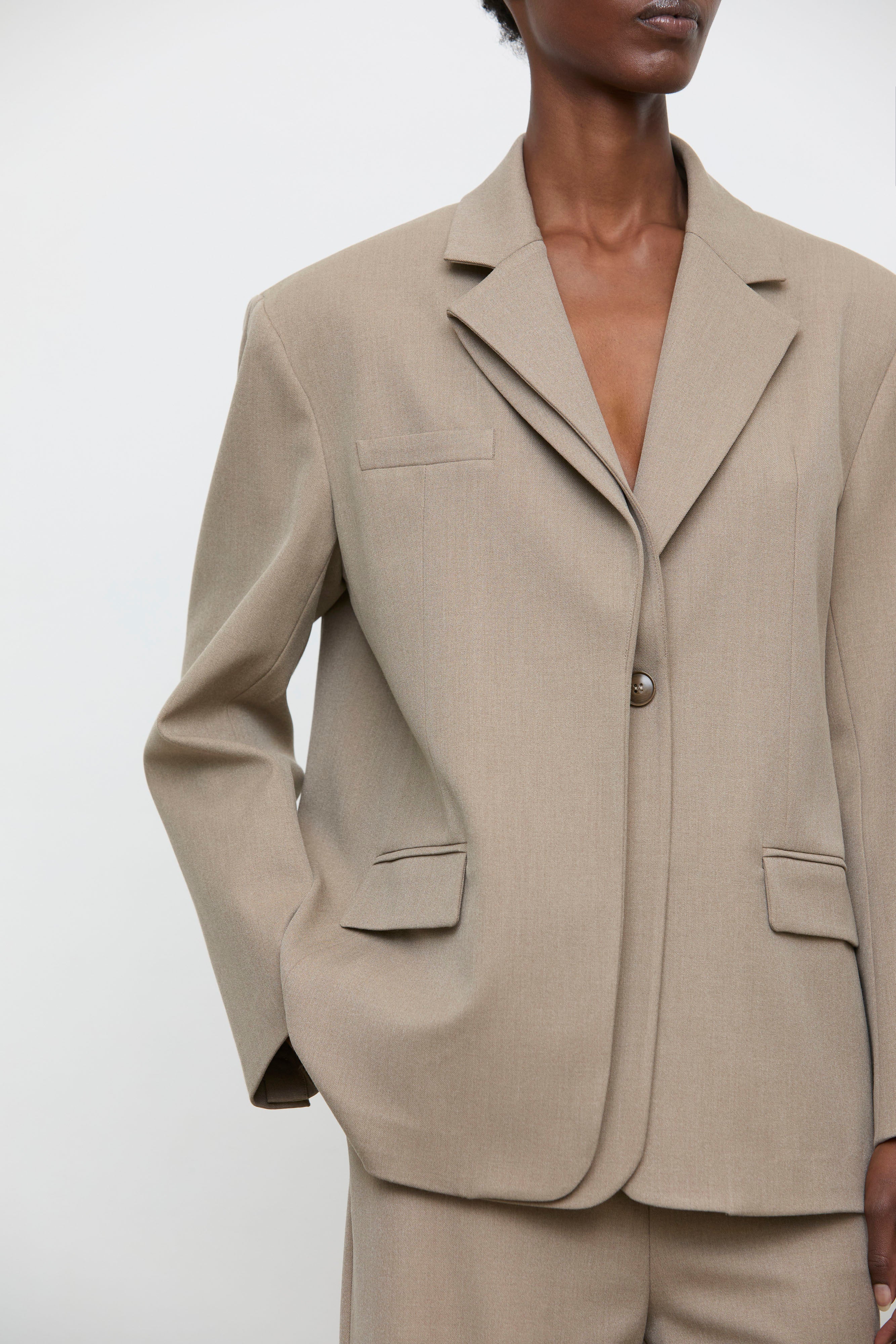 EFW260150 BLAZER