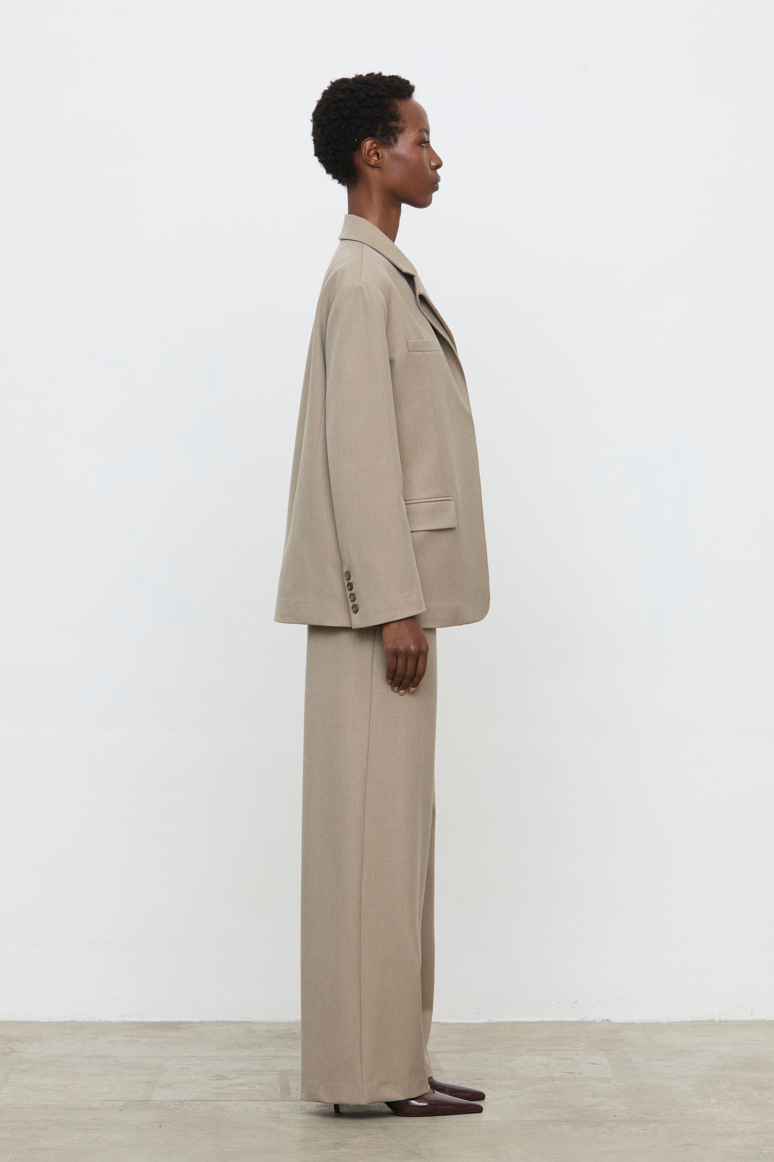 EFW260150 BLAZER