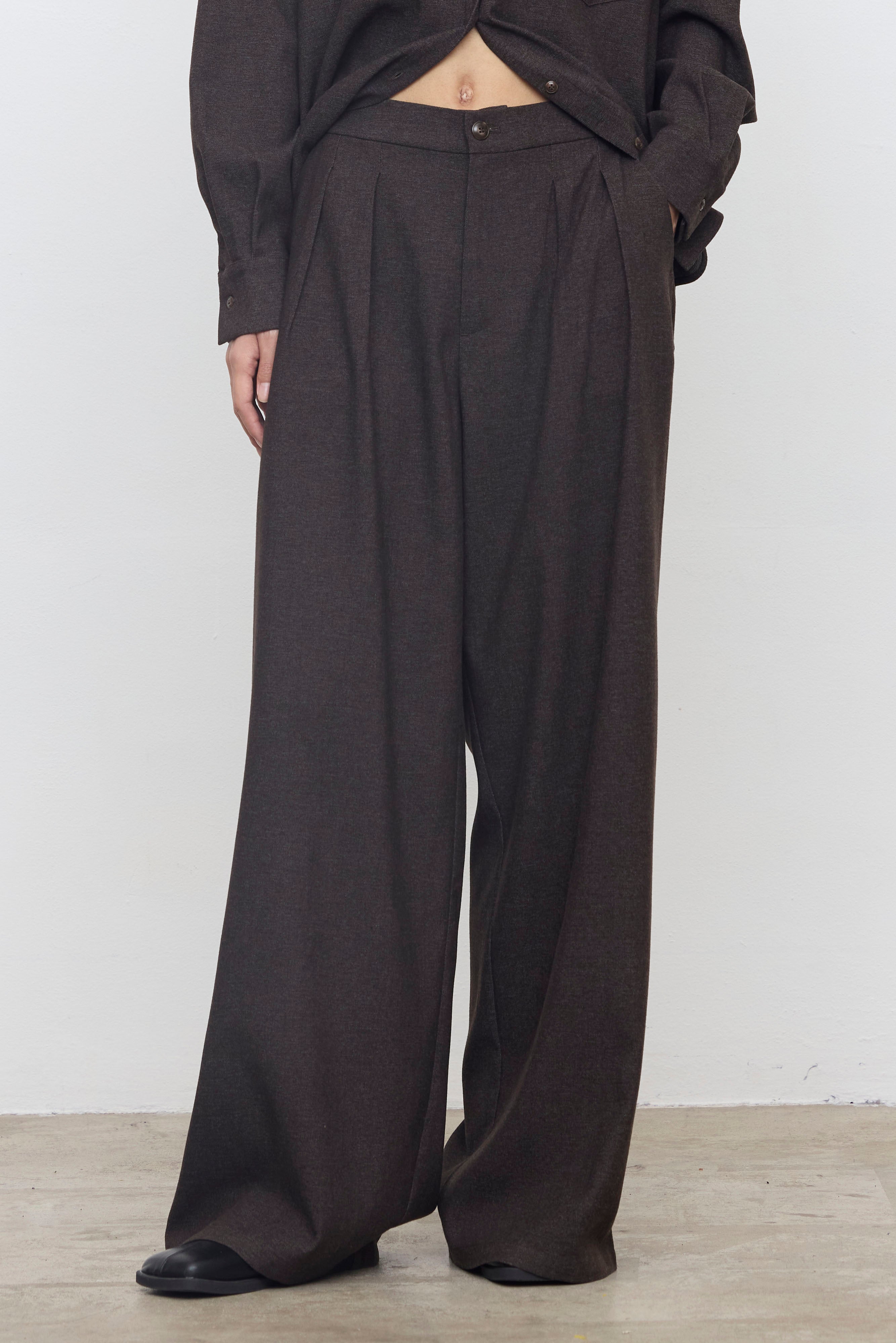 EFW260229 TROUSERS