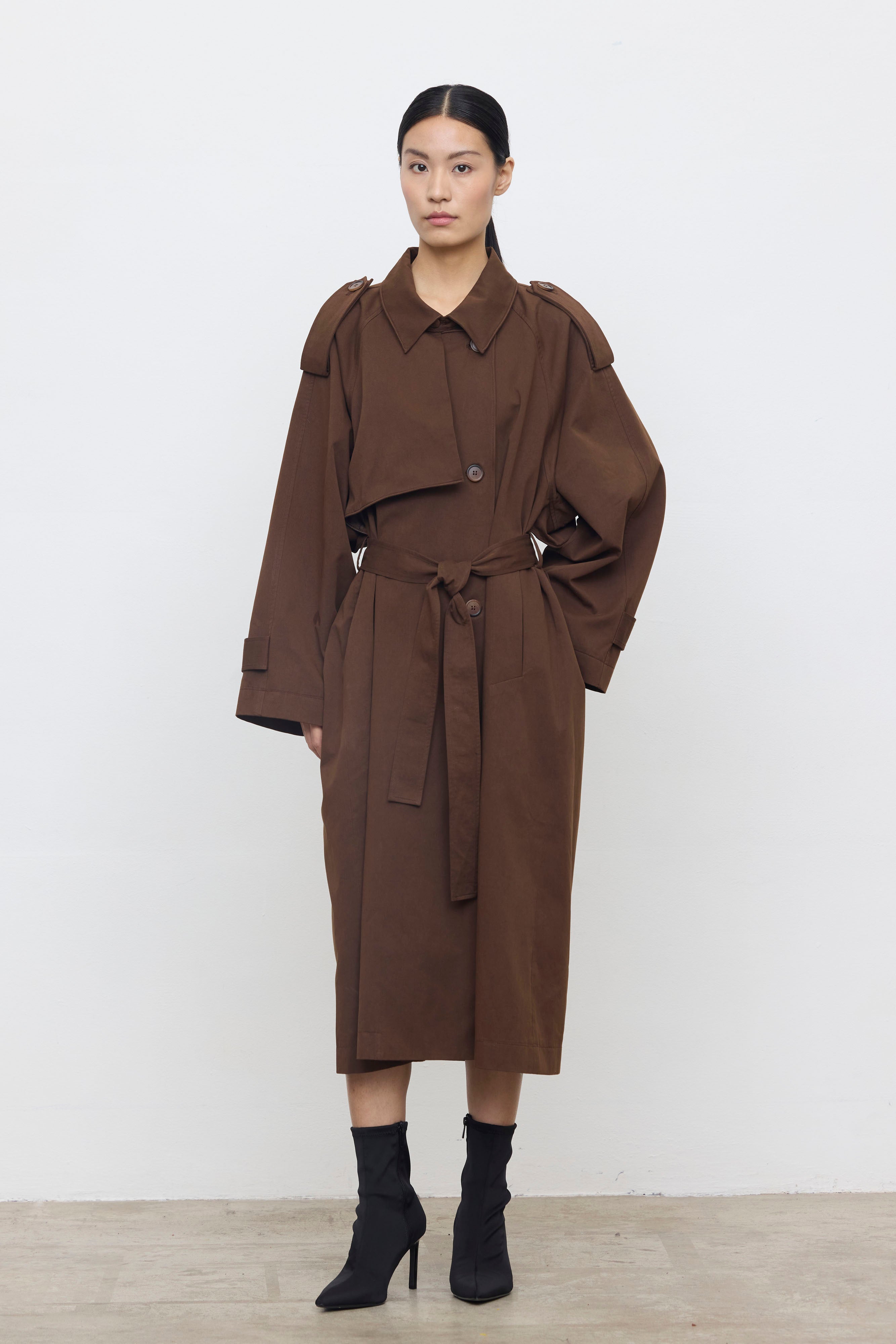 EFW260272 TRENCH