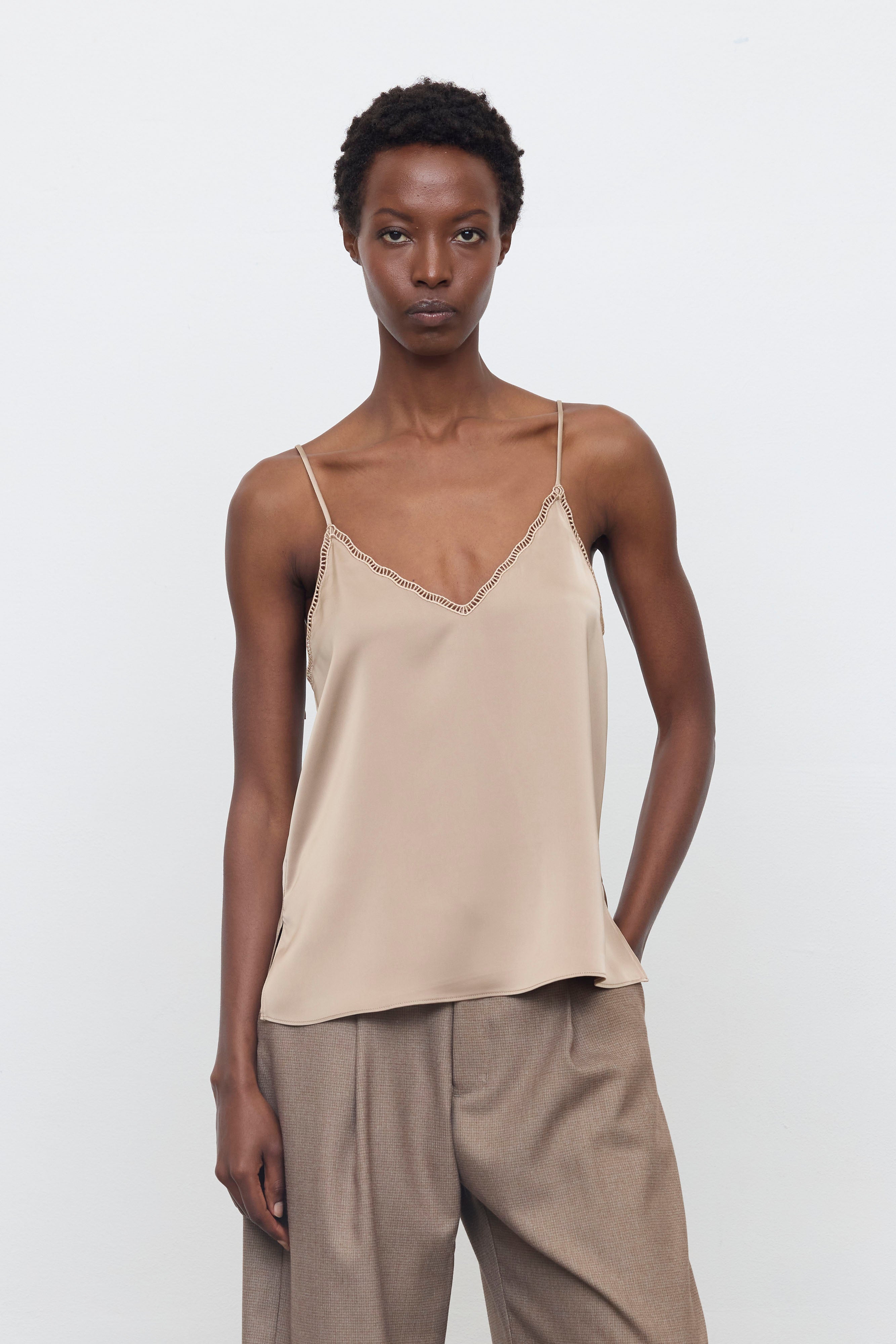 EFW260278 TOP