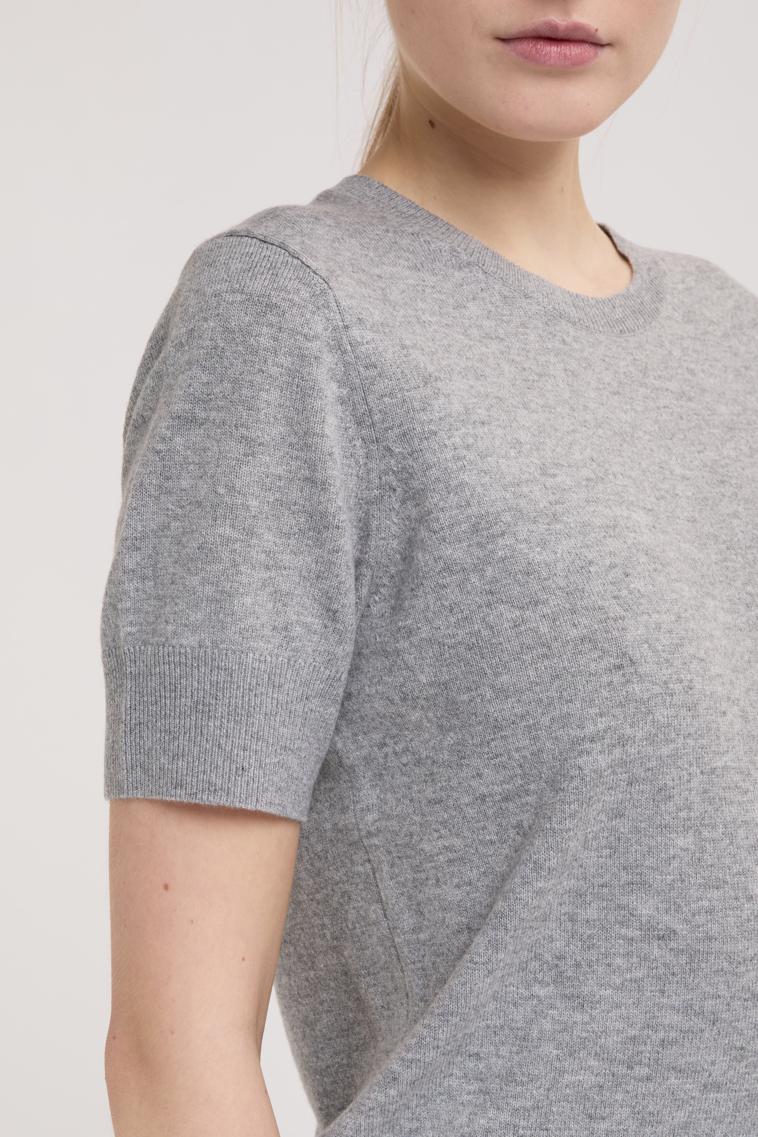 EFWM260012 KNITWEAR