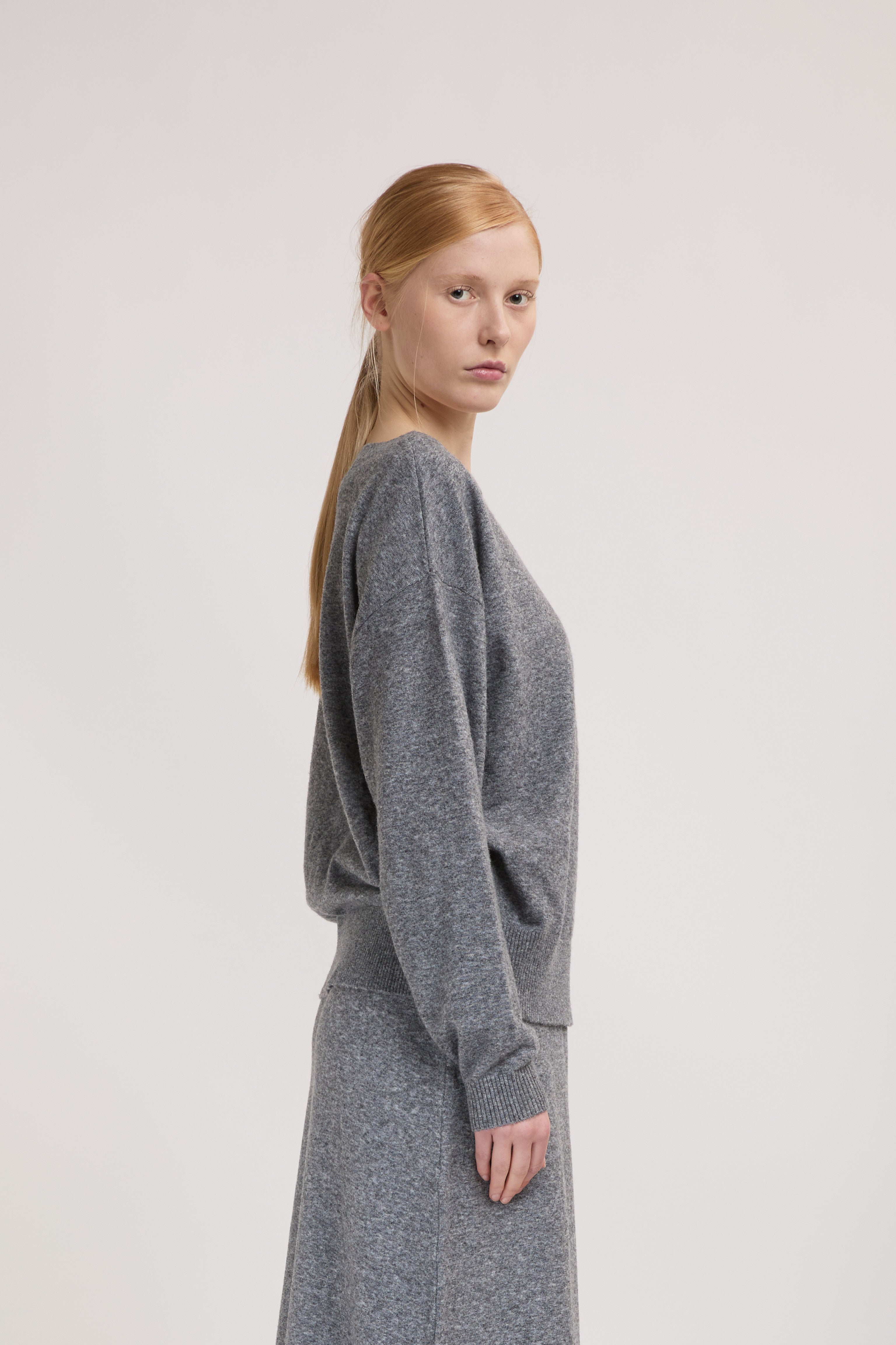 EFWY260010 KNITWEAR