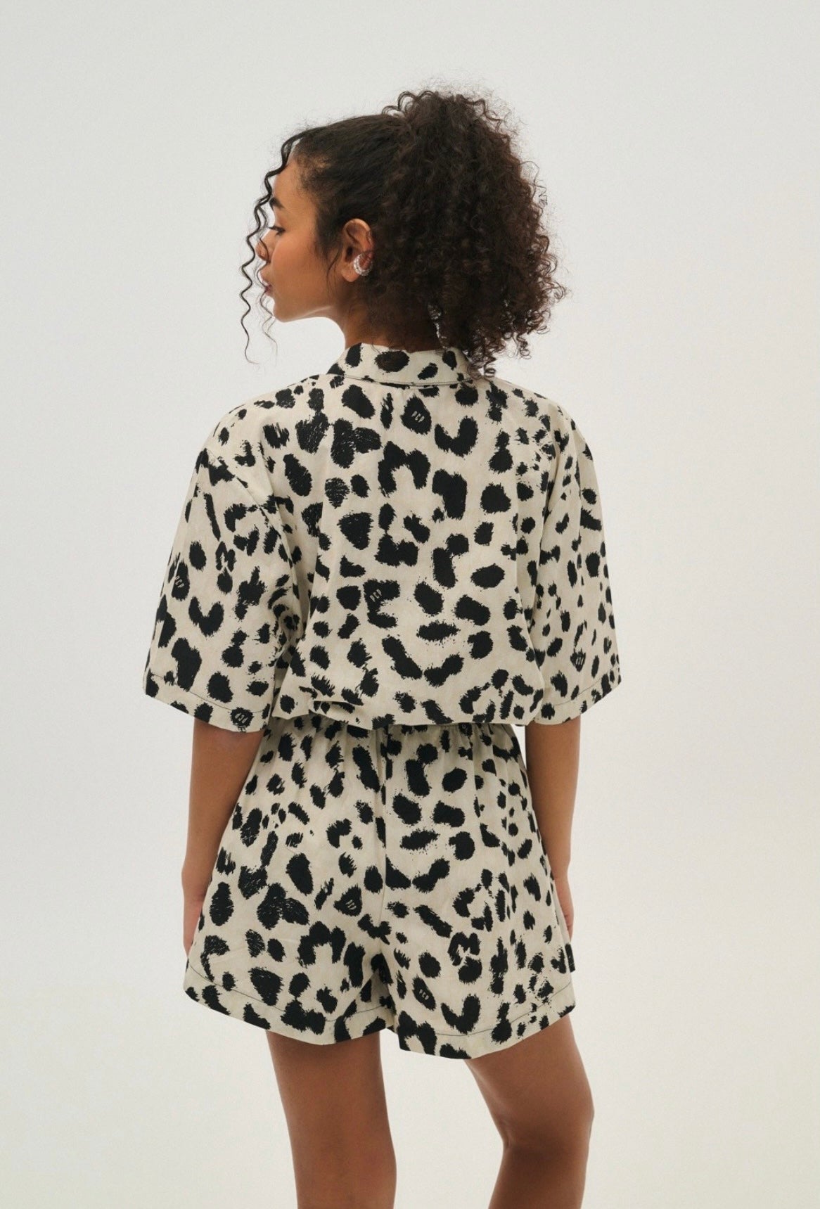 WOMAN SHORTS PRINTED - XANTHE BEIGE