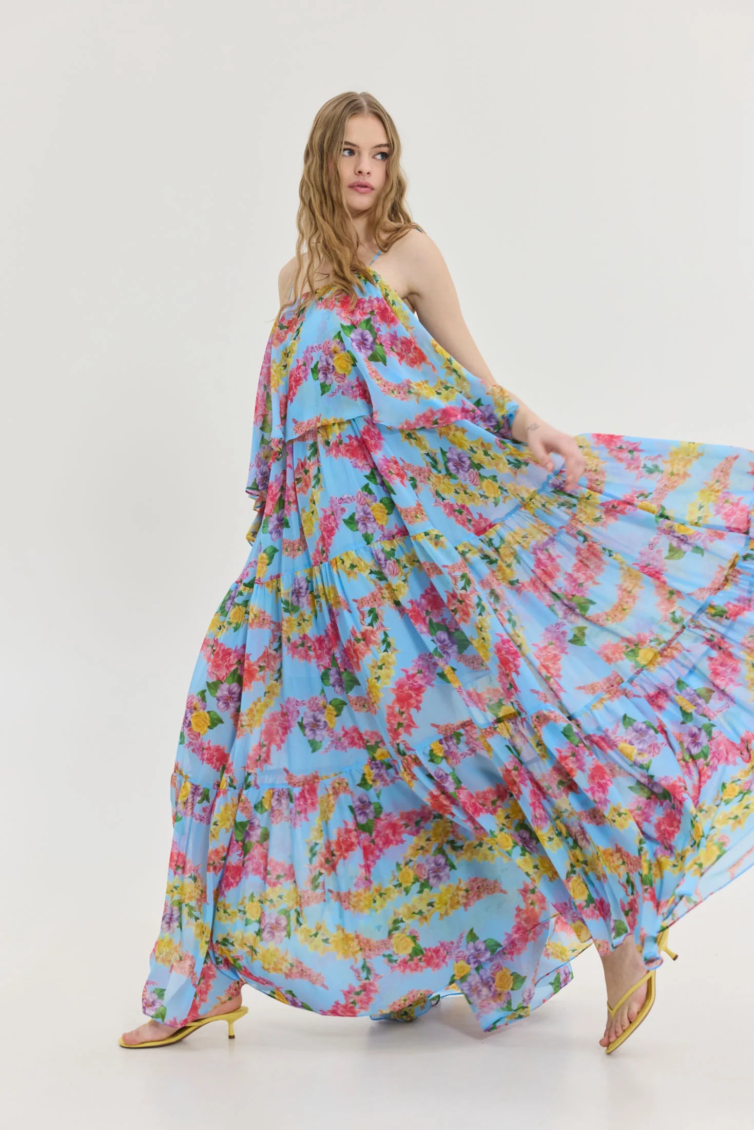 Karenina Dress (Light Blue)