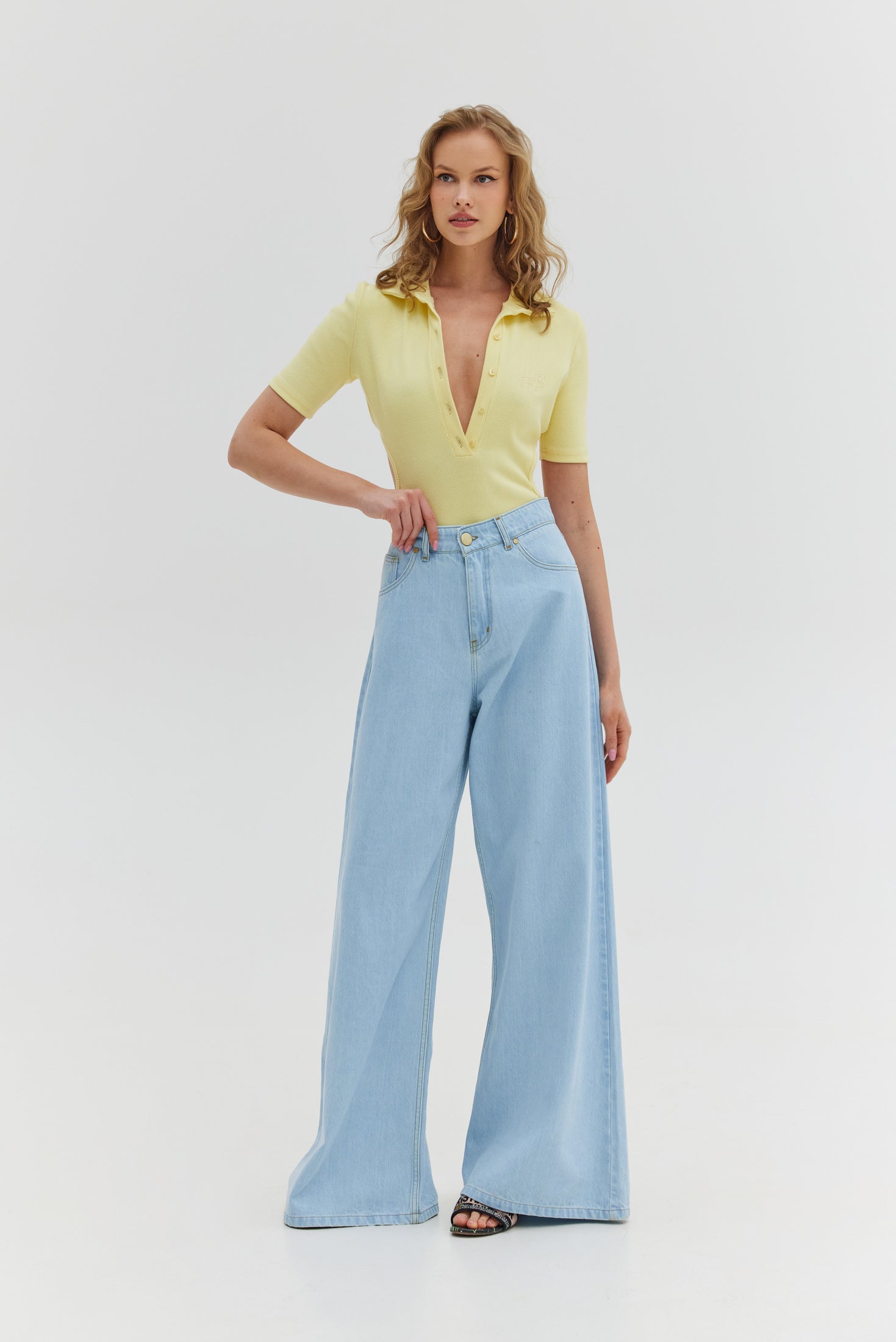 Salem Denim Pants (Extra light blue wash)
