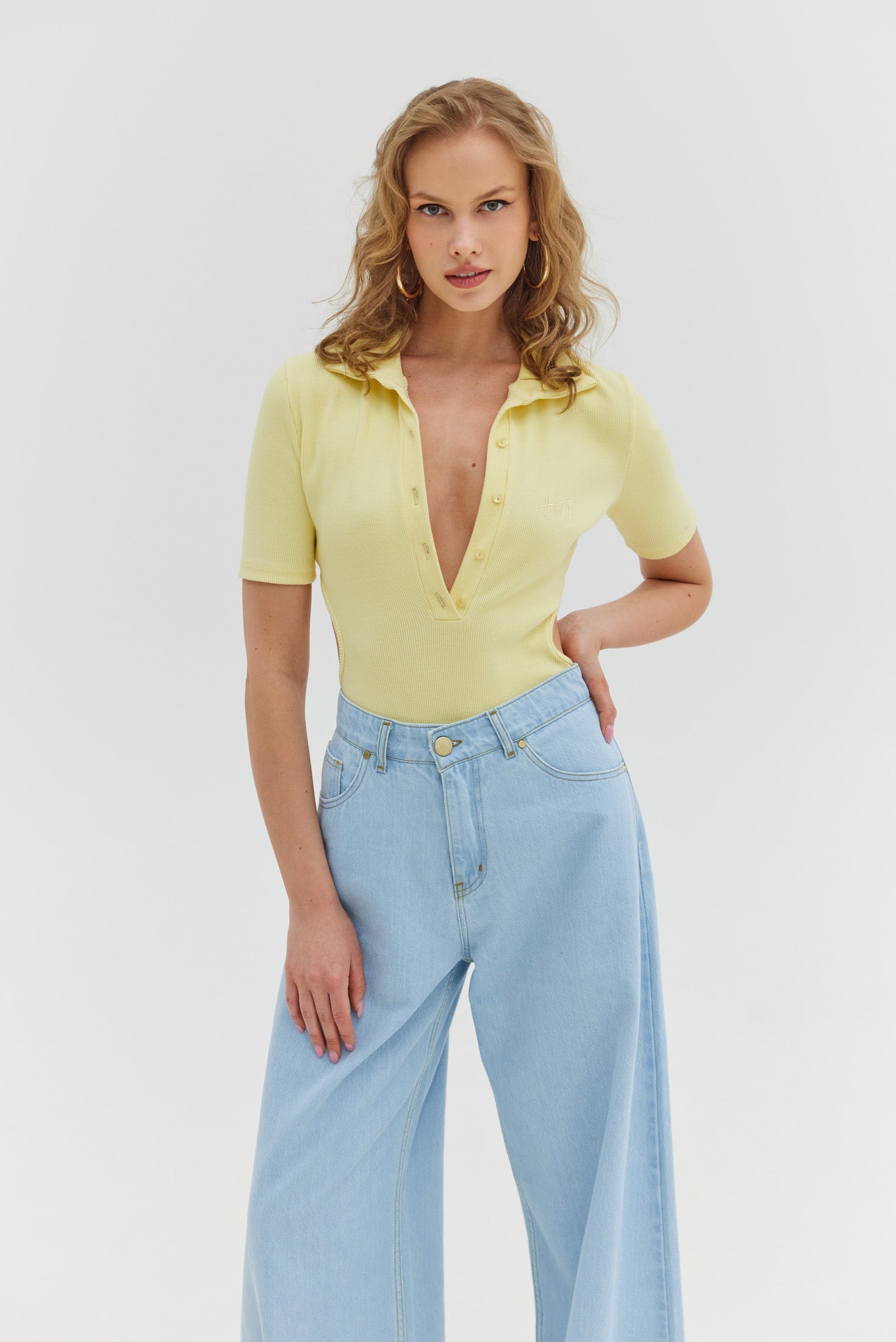 Salem Denim Pants (Extra light blue wash)