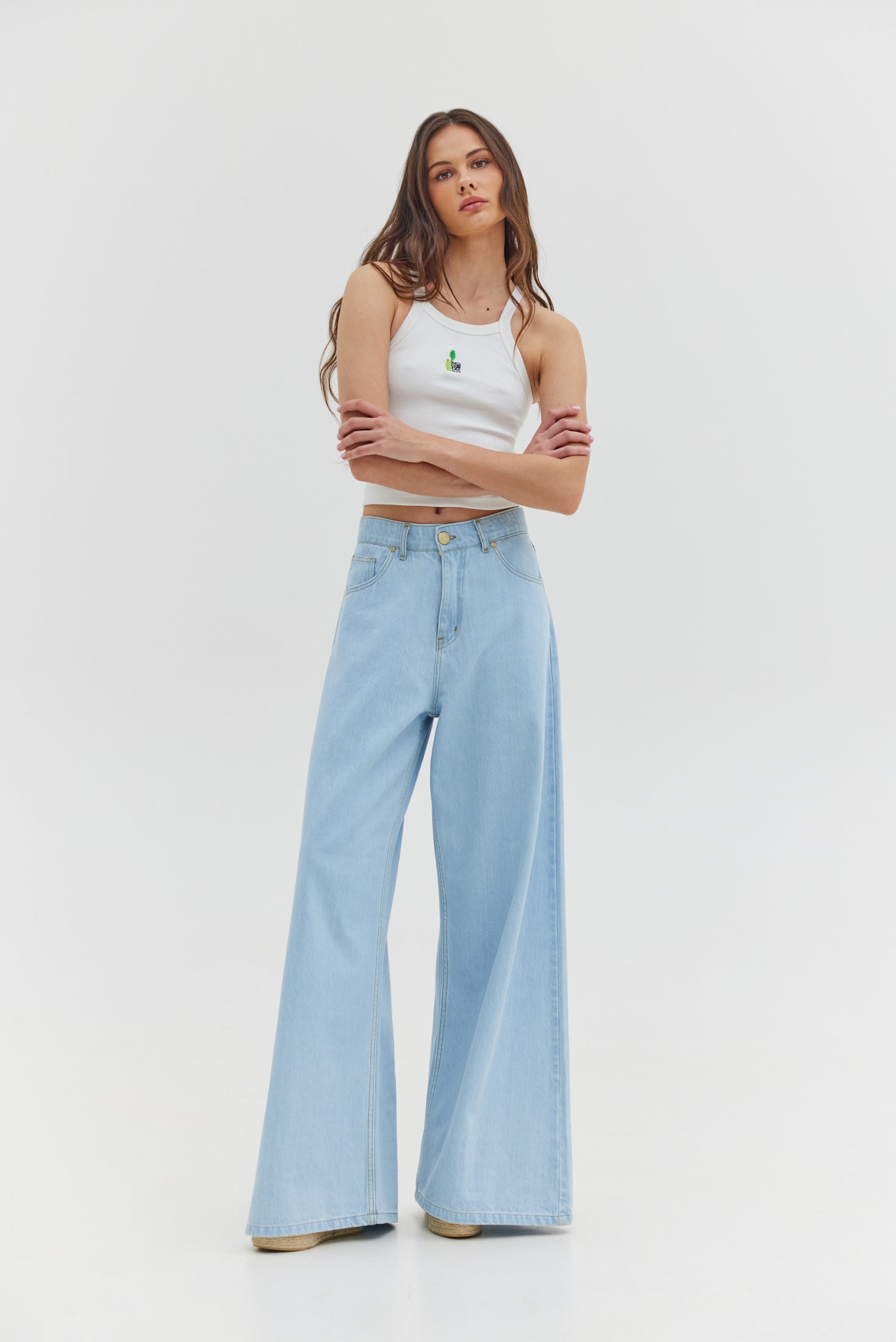 Salem Denim Pants (Extra light blue wash)