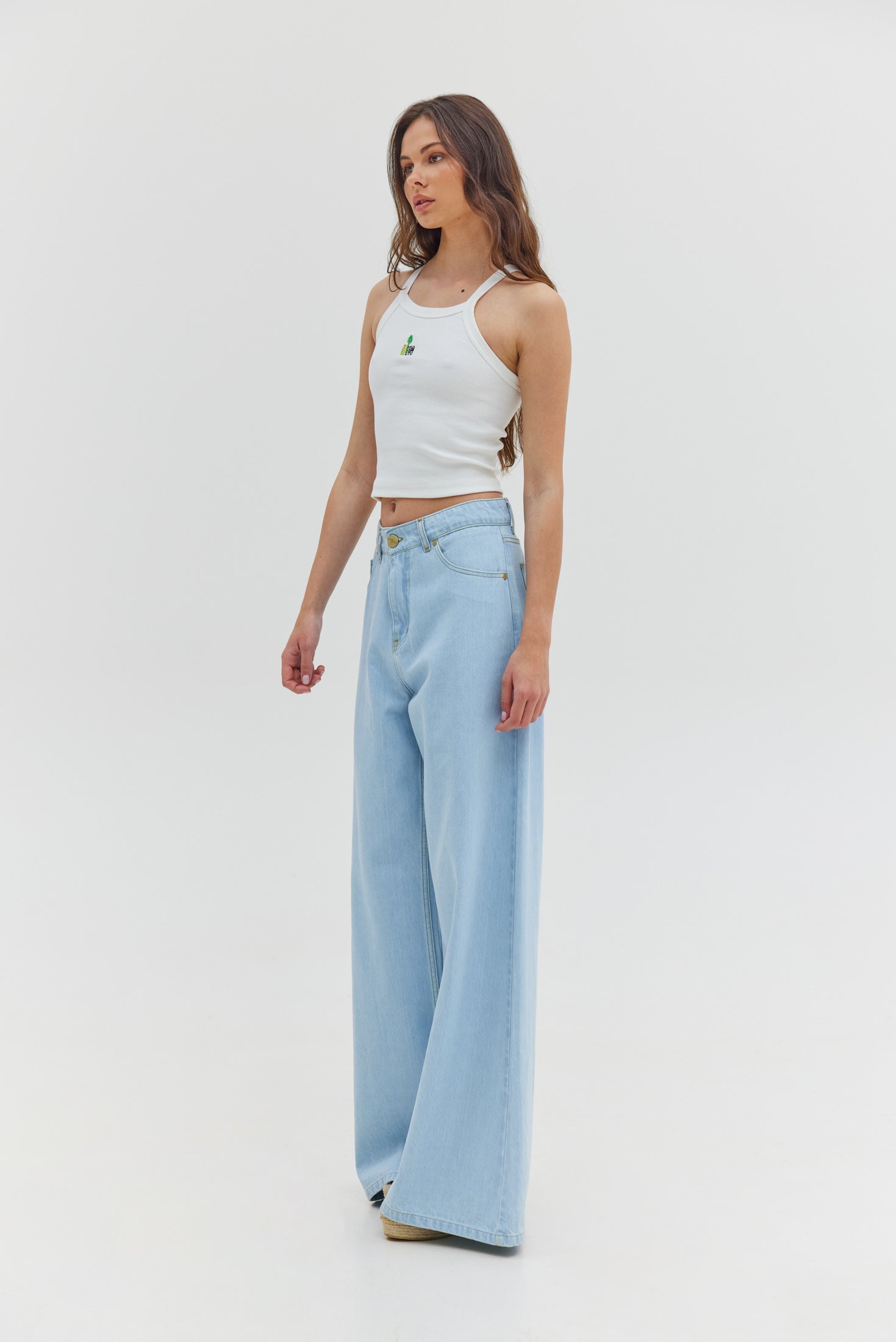 Salem Denim Pants (Extra light blue wash)
