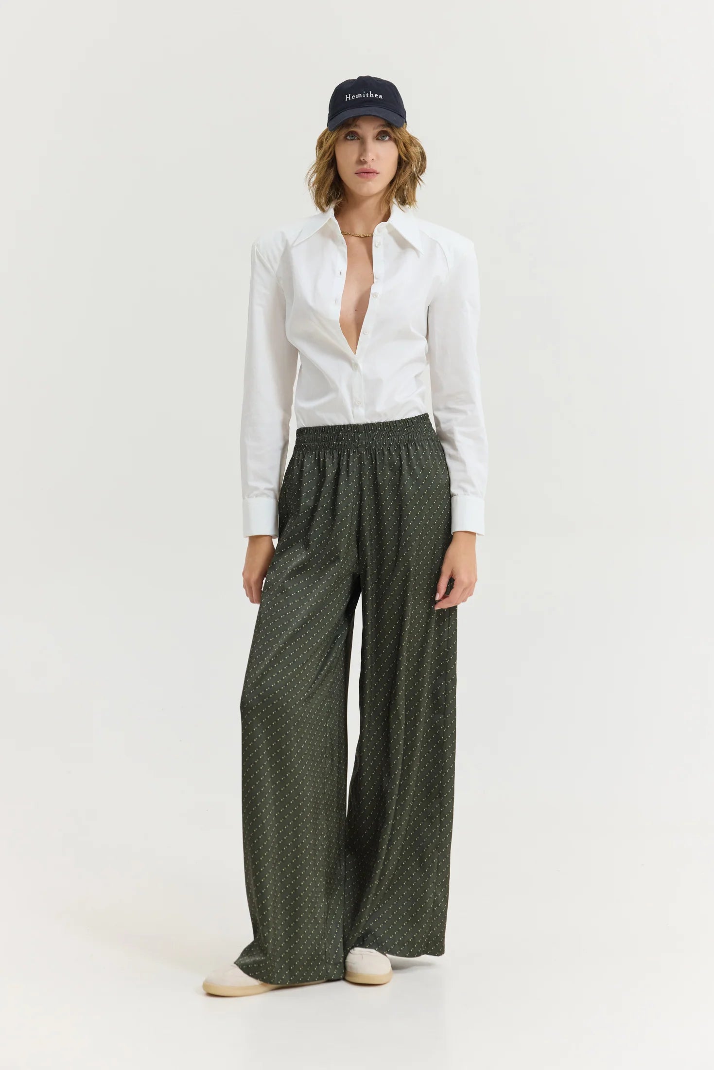 Dimple Pants (Khaki)