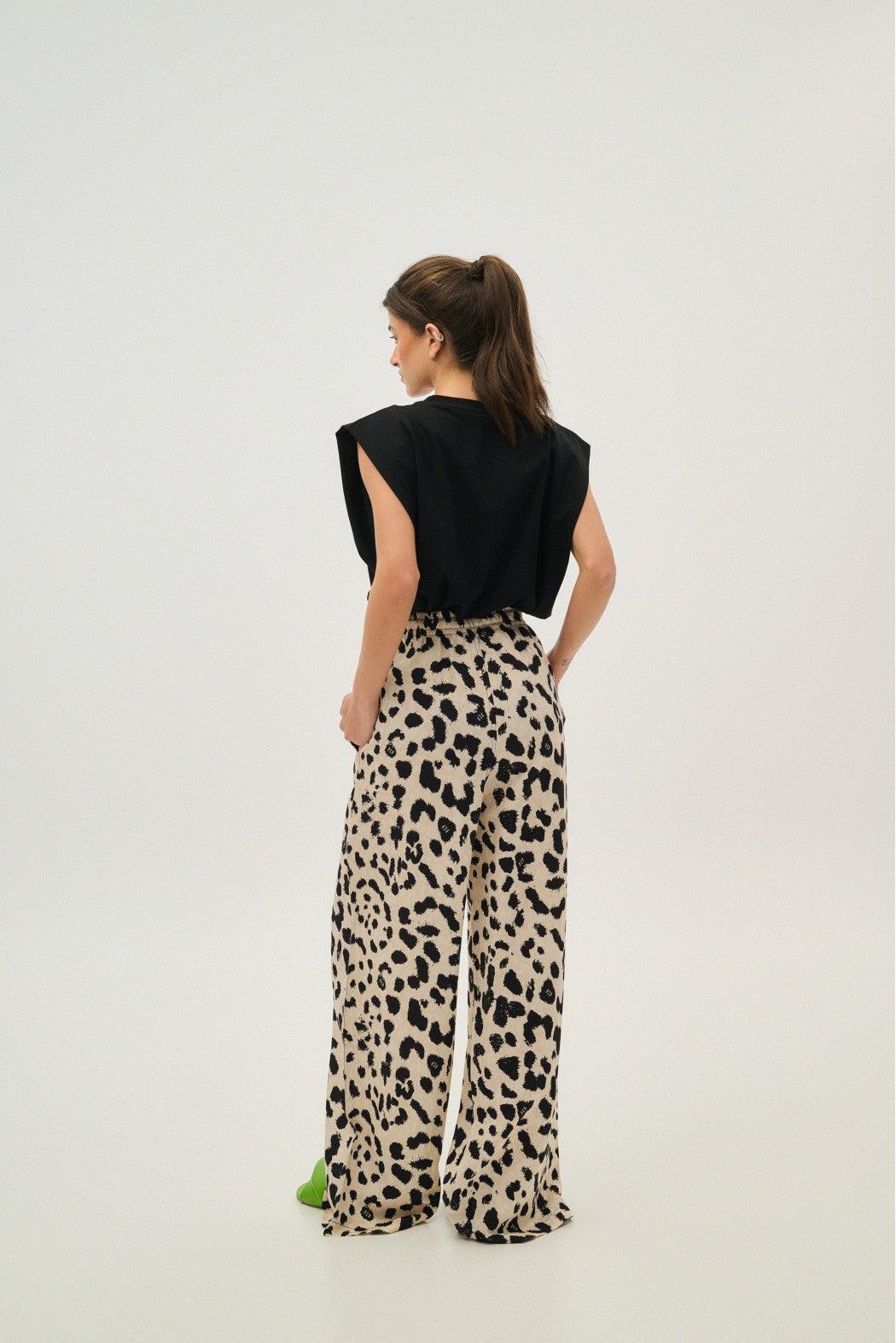 WOMAN TROUSERS PRINTED - CANDY LEOPARD