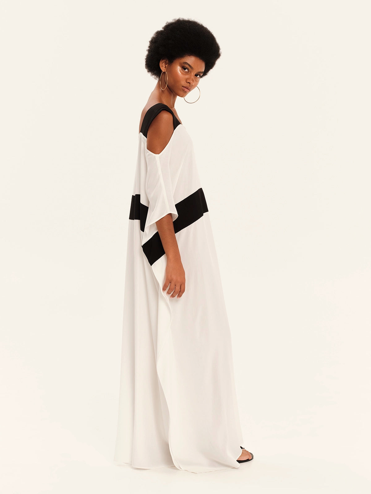 S26455 Oversized Tunic – Dimensional Play