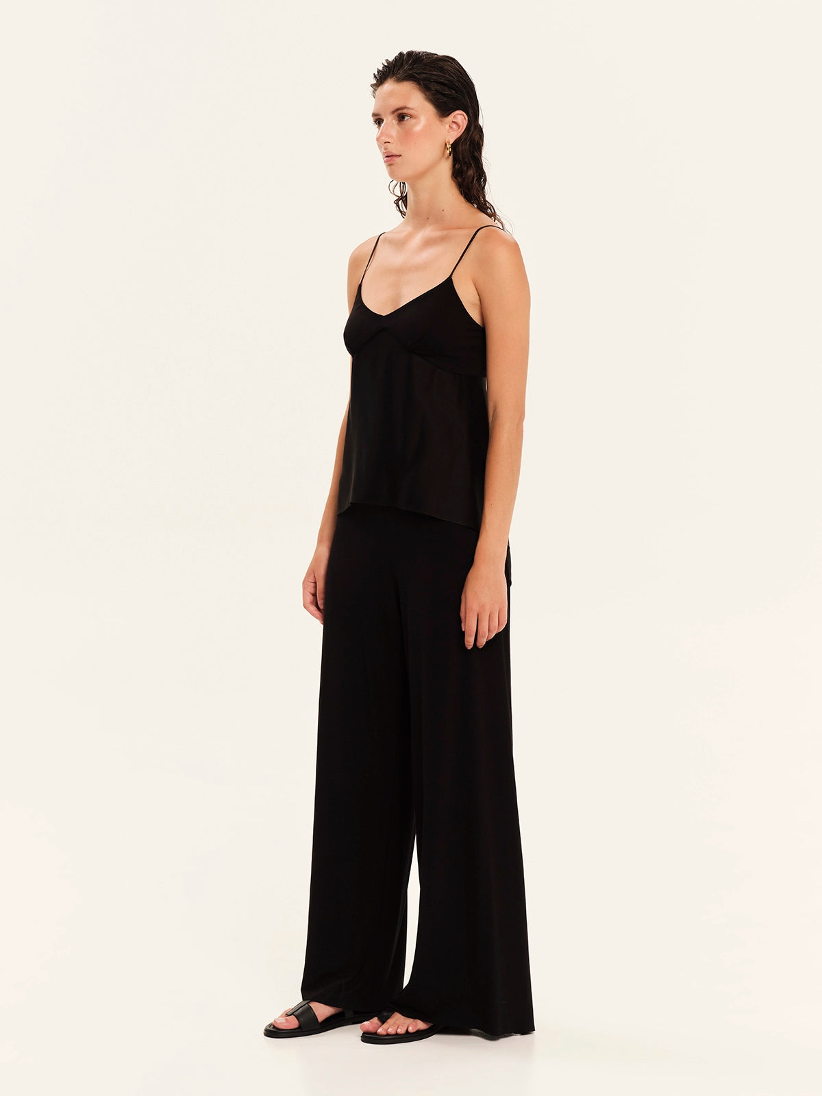 “V” Neck Top – Duality S26429