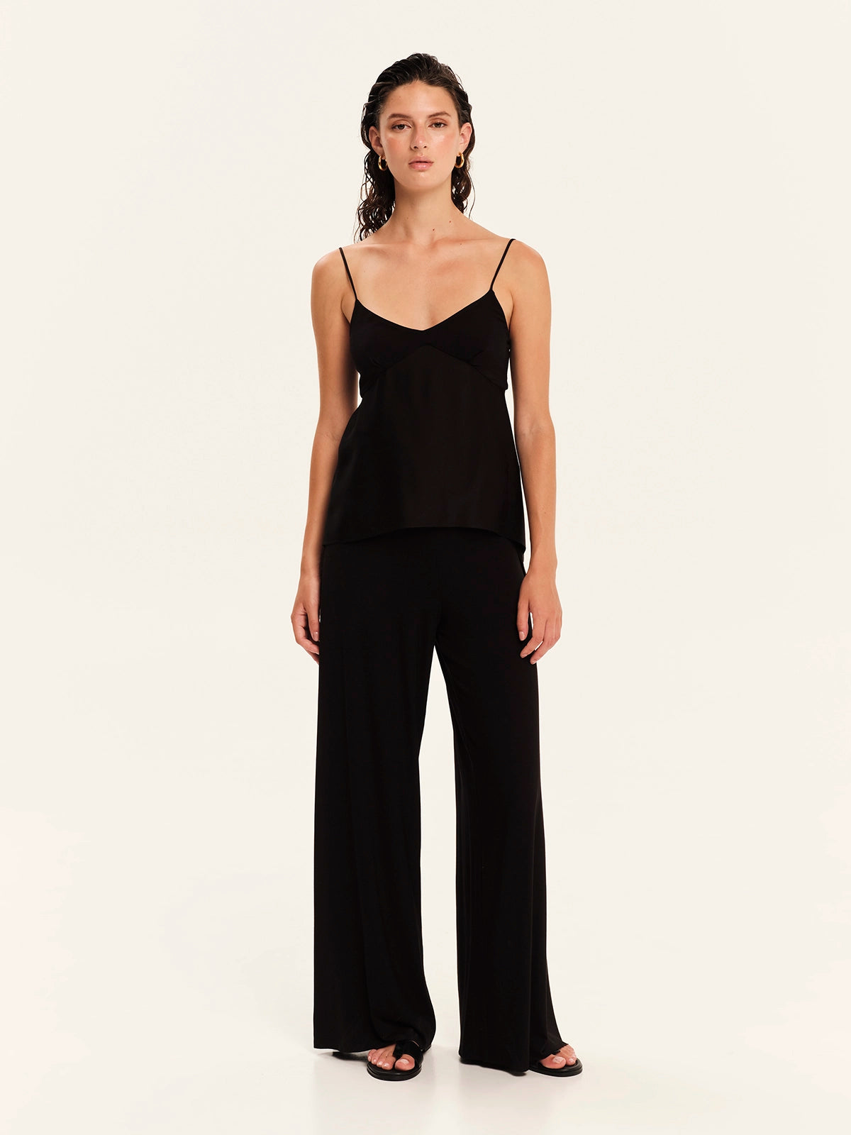 “V” Neck Top – Duality S26429