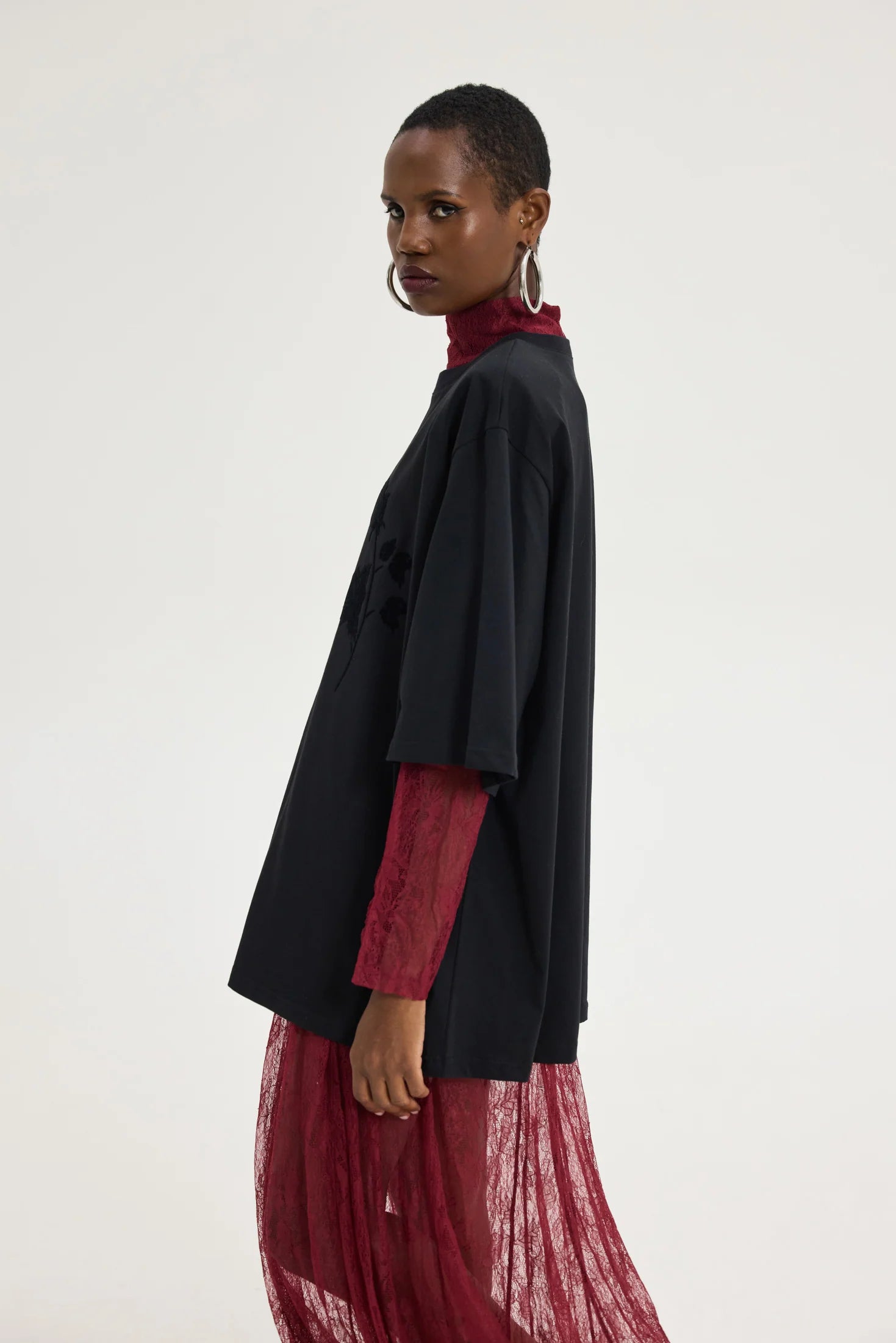 Sahara Flower T-shirt (Black)