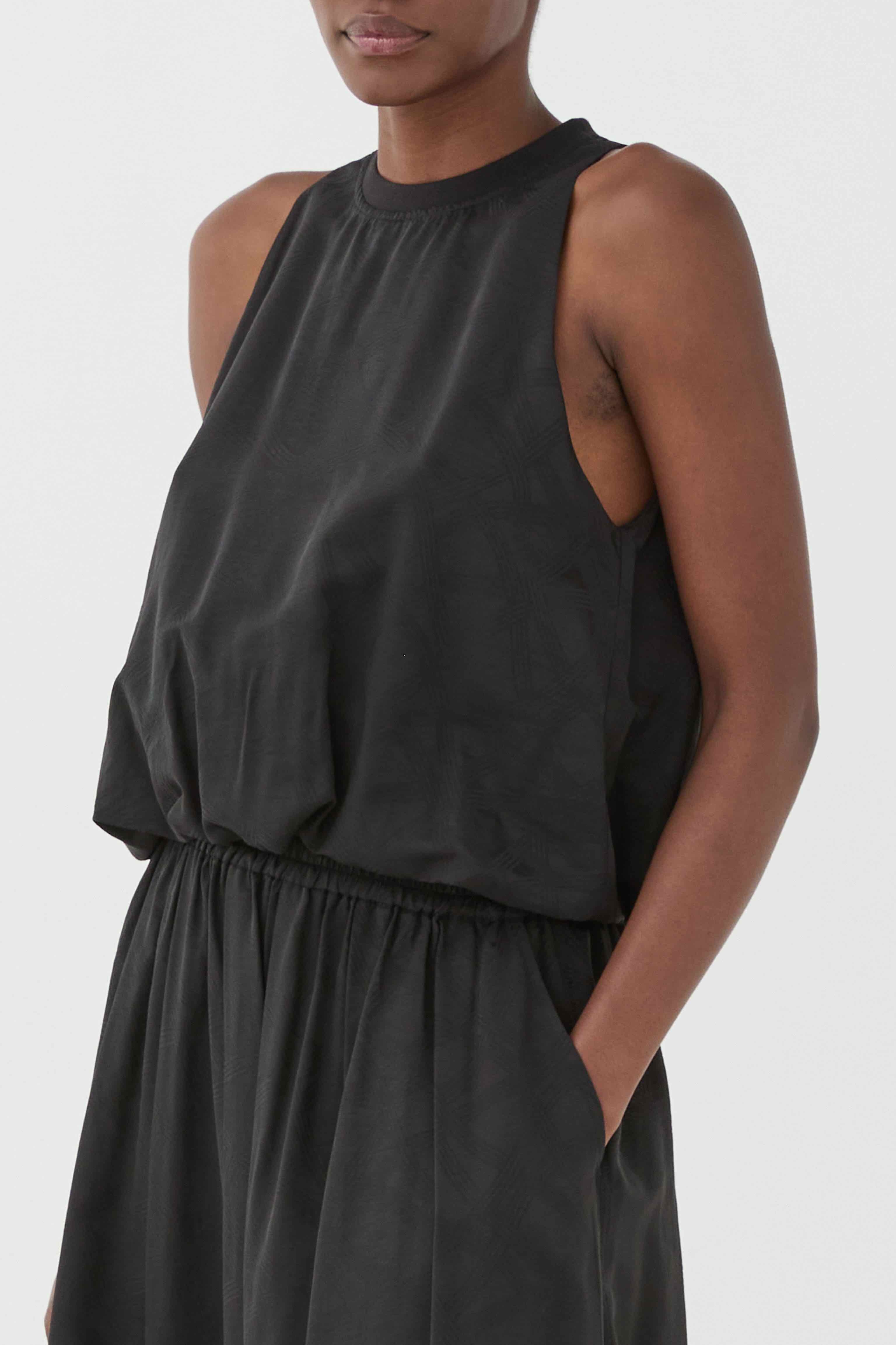 SS260023 TOP